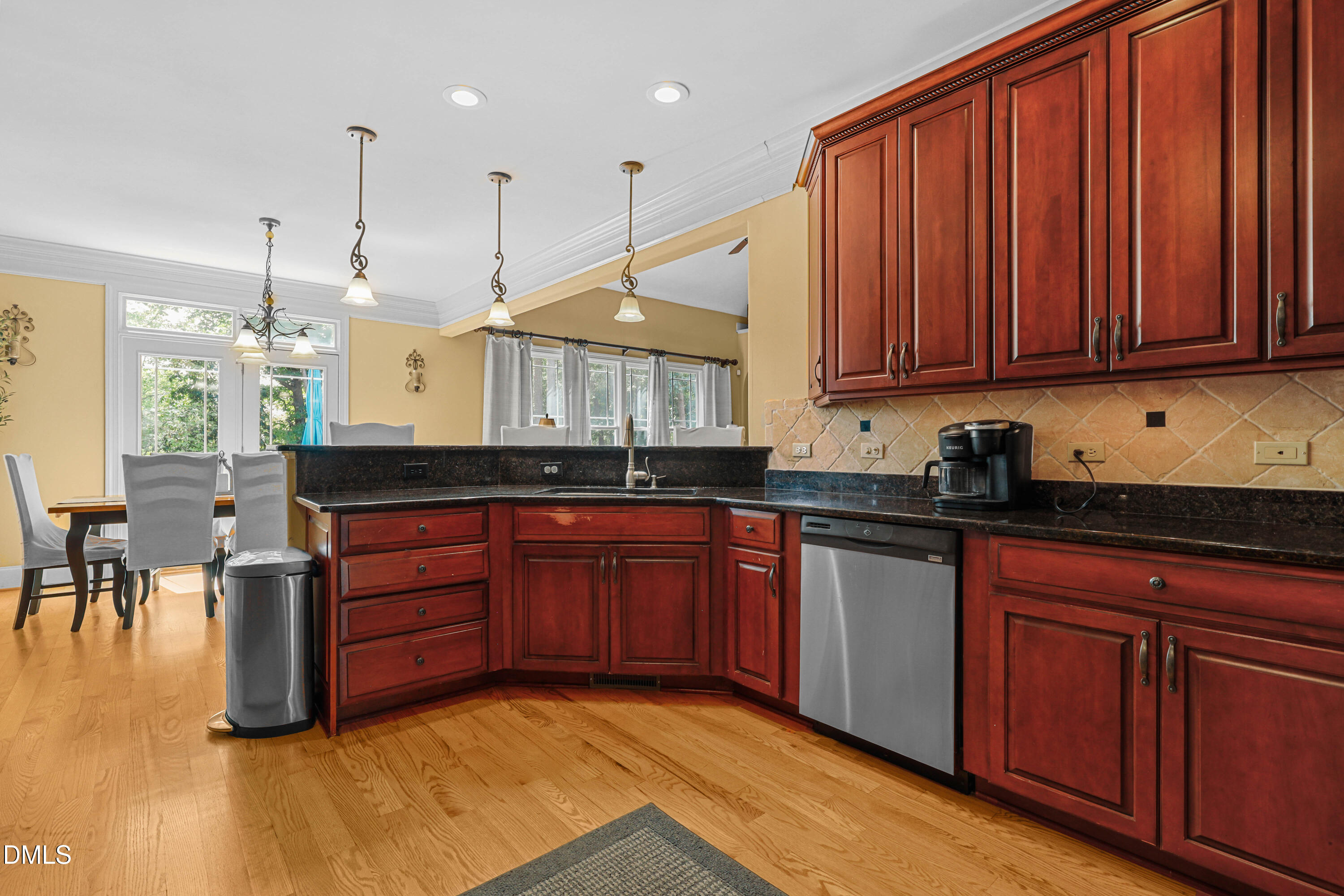 1412 Savannah Oaks Way Property Photo 7