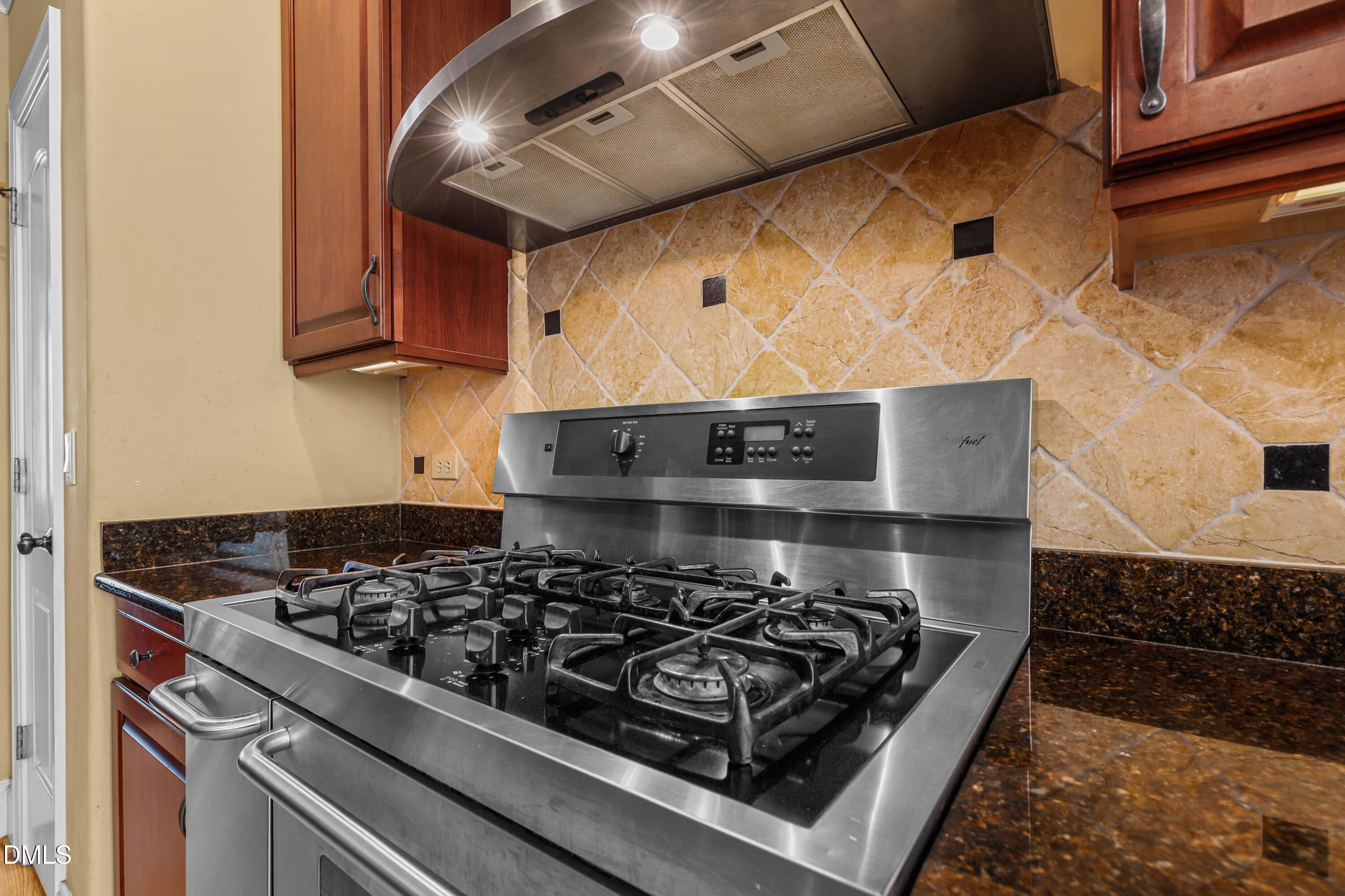 1412 Savannah Oaks Way Property Photo 11