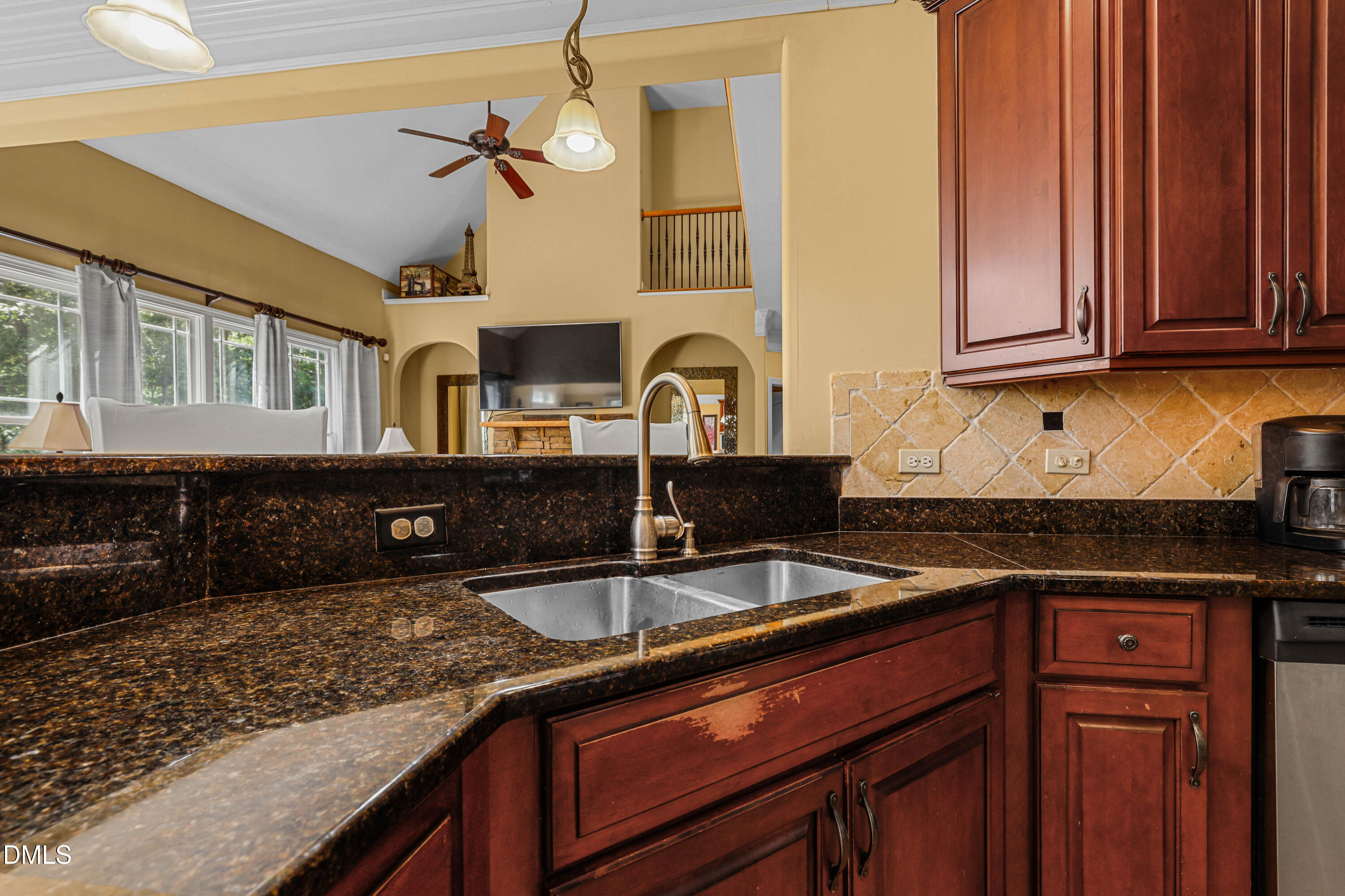 1412 Savannah Oaks Way Property Photo 12