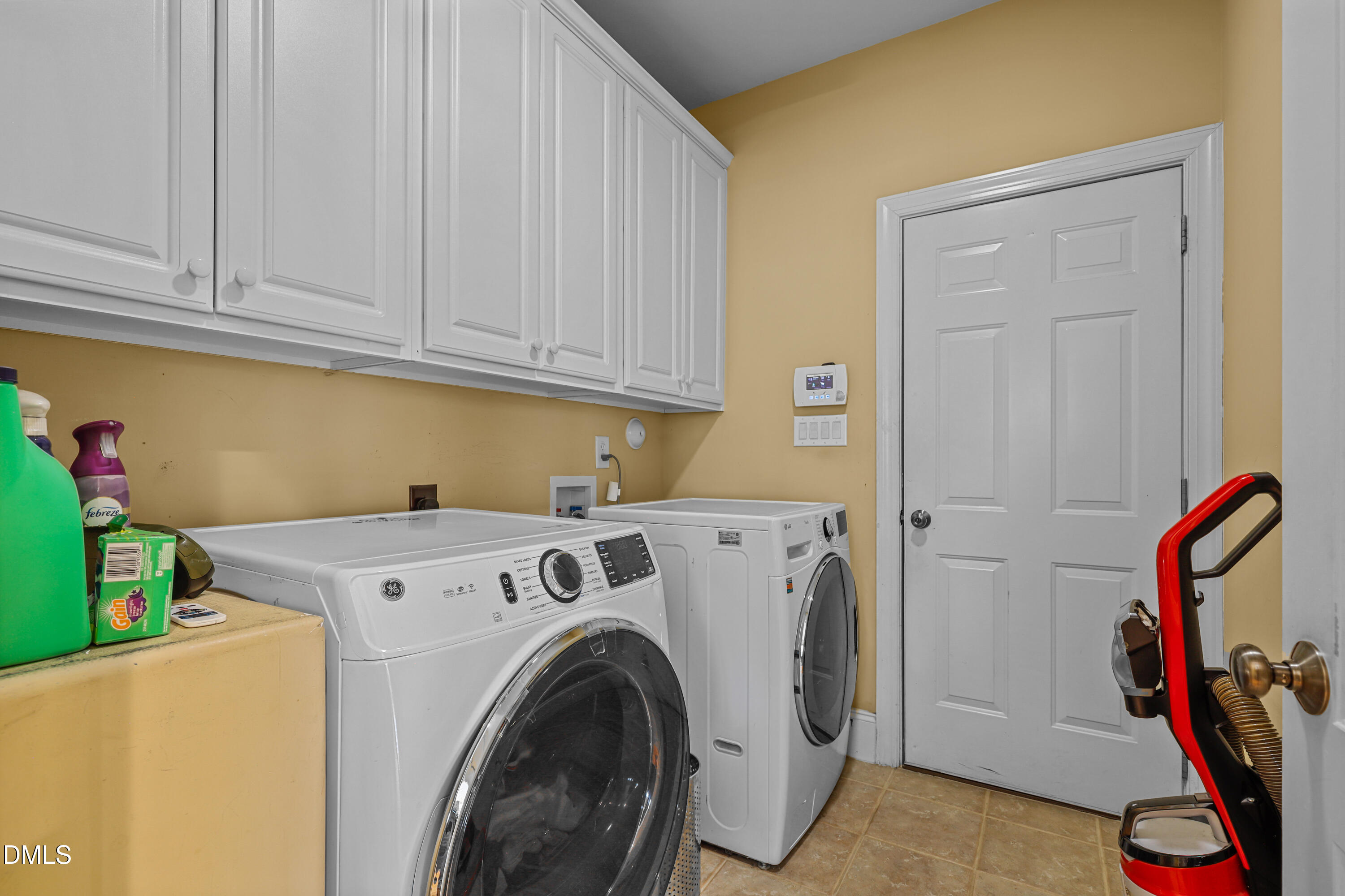 1412 Savannah Oaks Way Property Photo 20