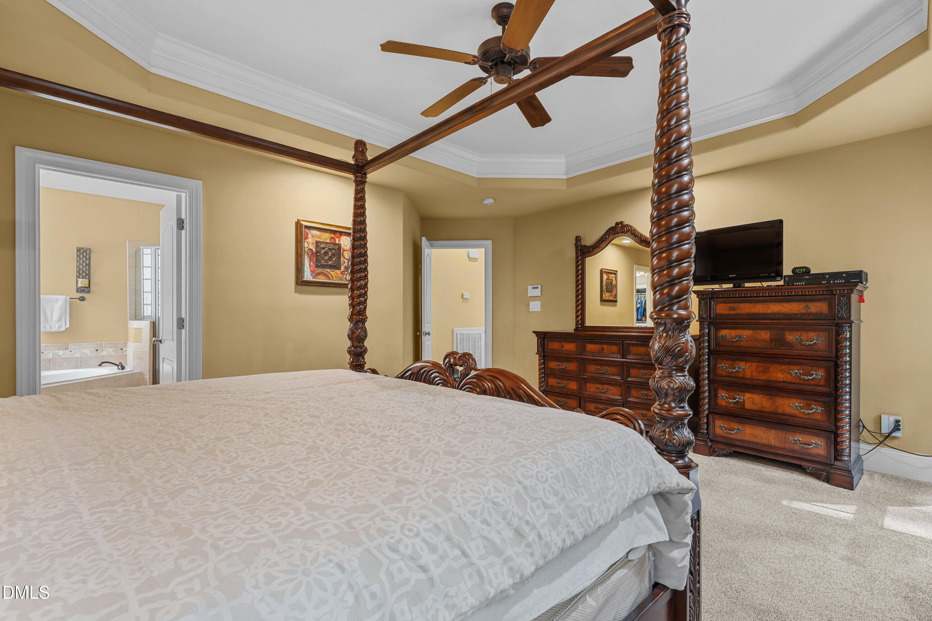 1412 Savannah Oaks Way Property Photo 23