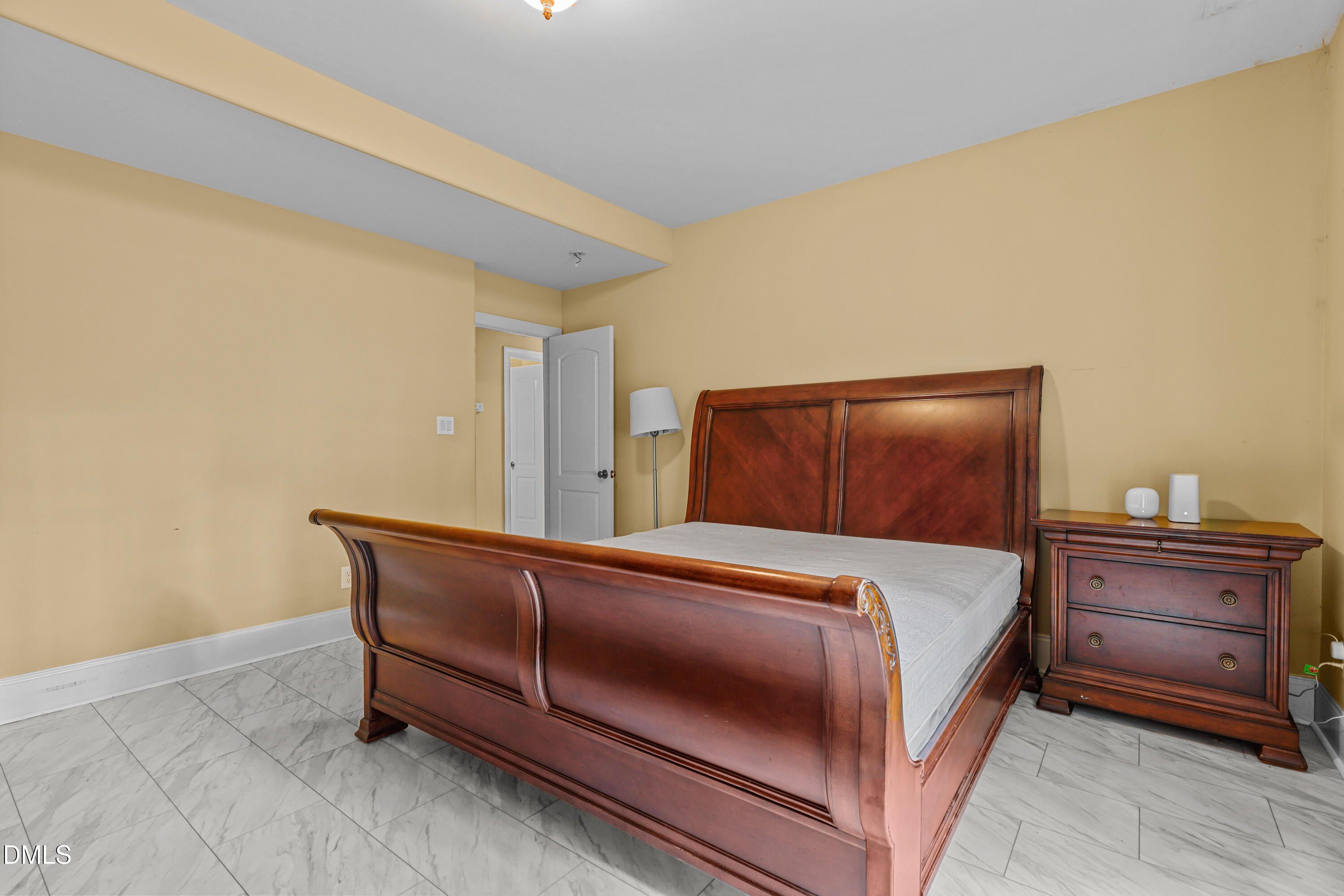 1412 Savannah Oaks Way Property Photo 40
