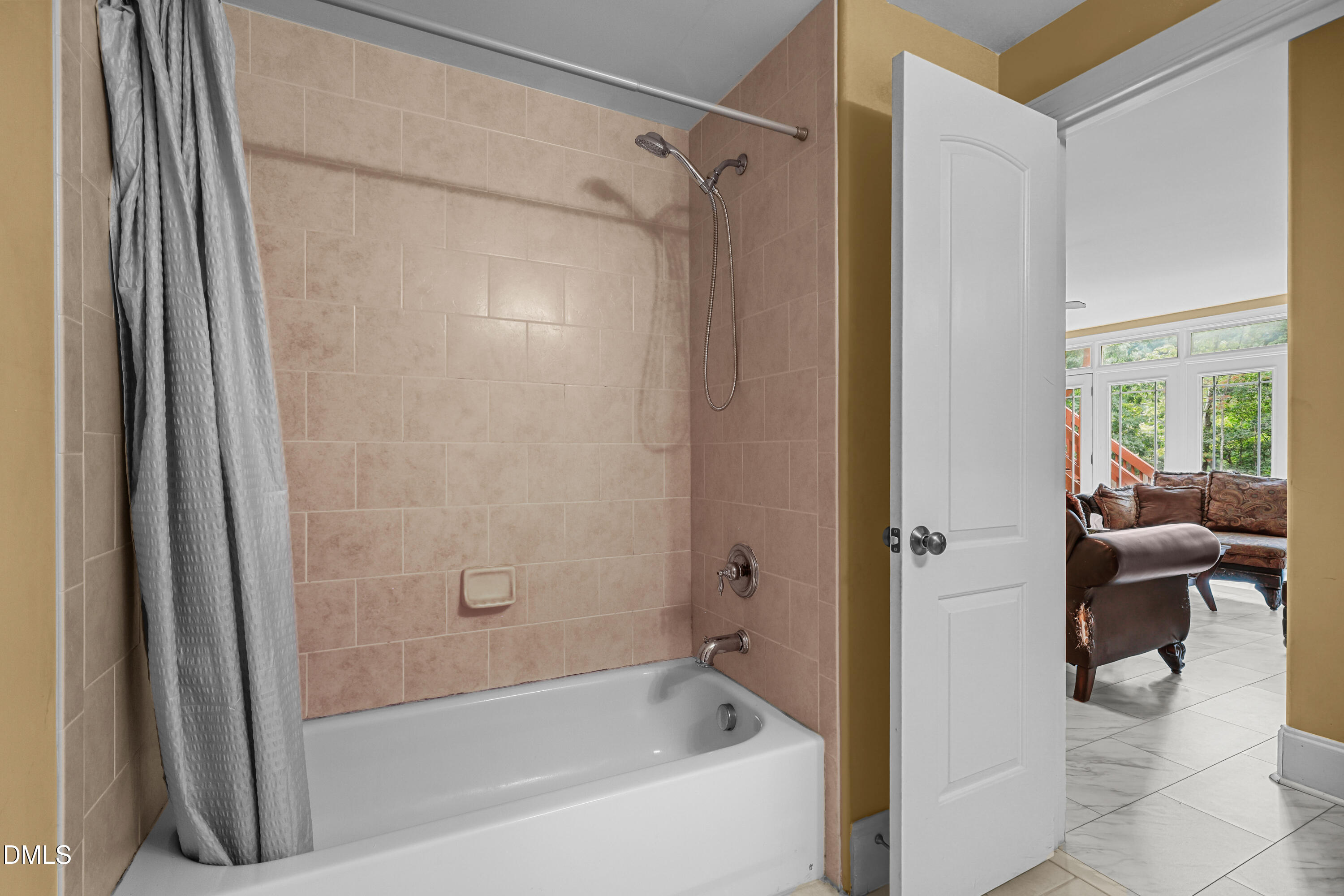 1412 Savannah Oaks Way Property Photo 46