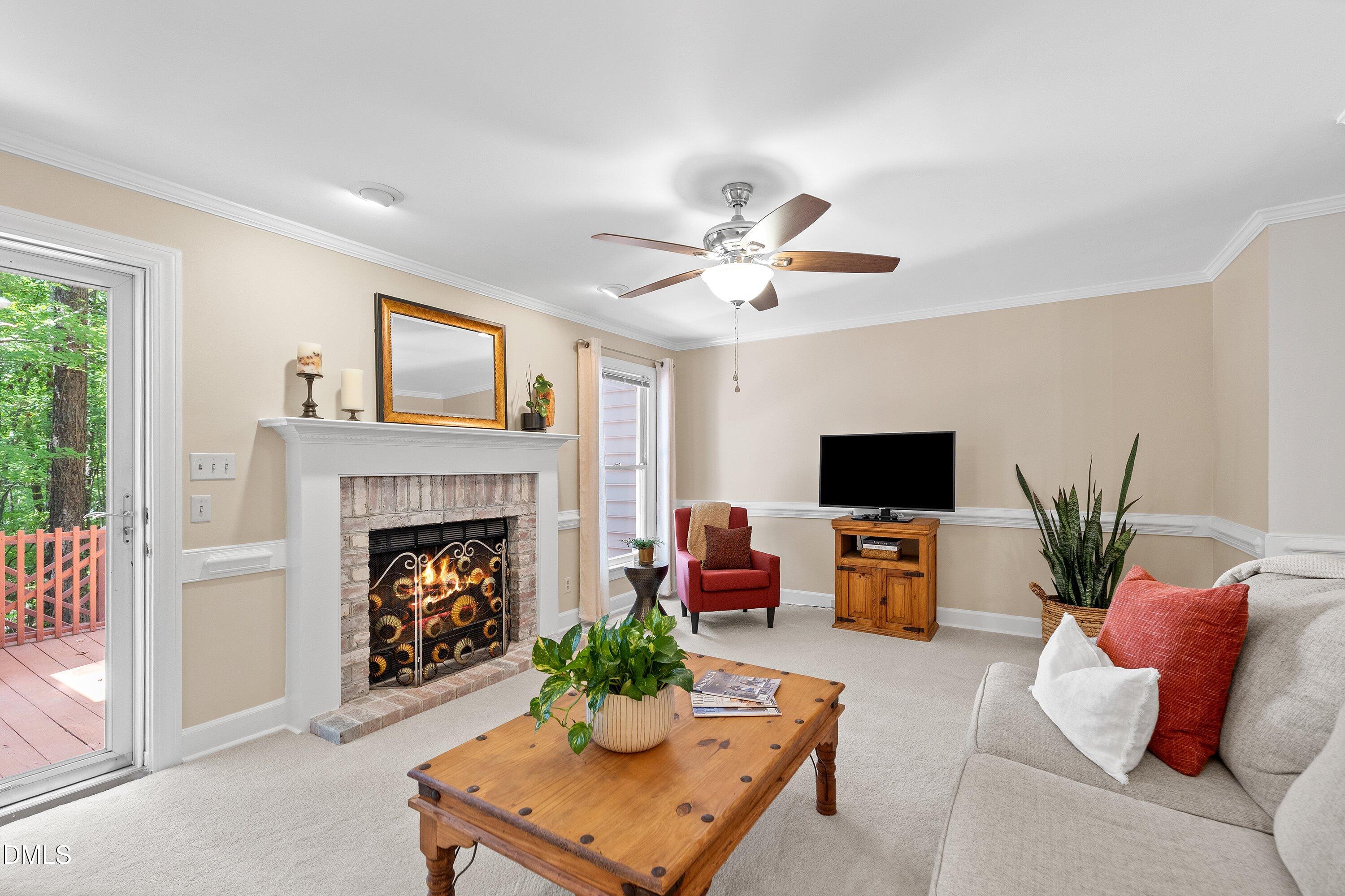 129 Hedgerow Court Property Photo 13