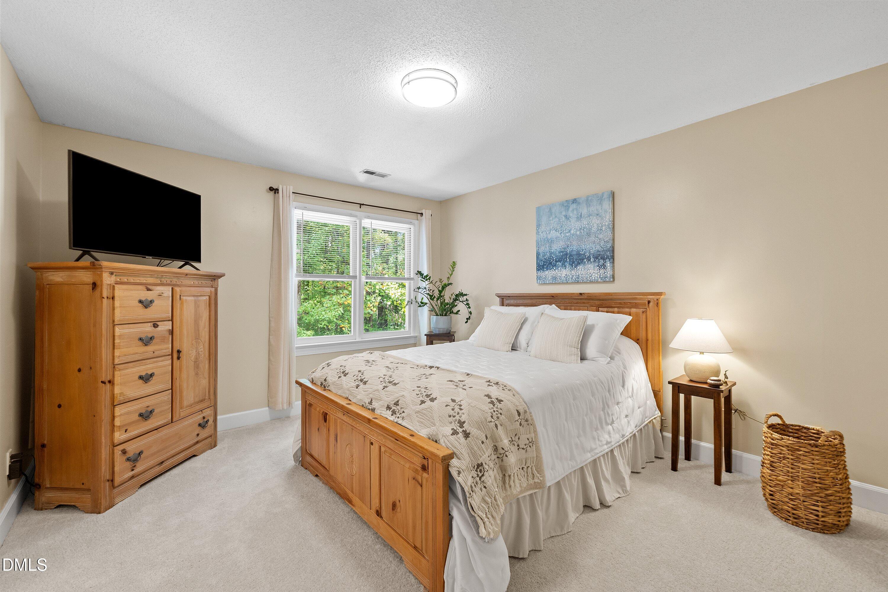 129 Hedgerow Court Property Photo 21