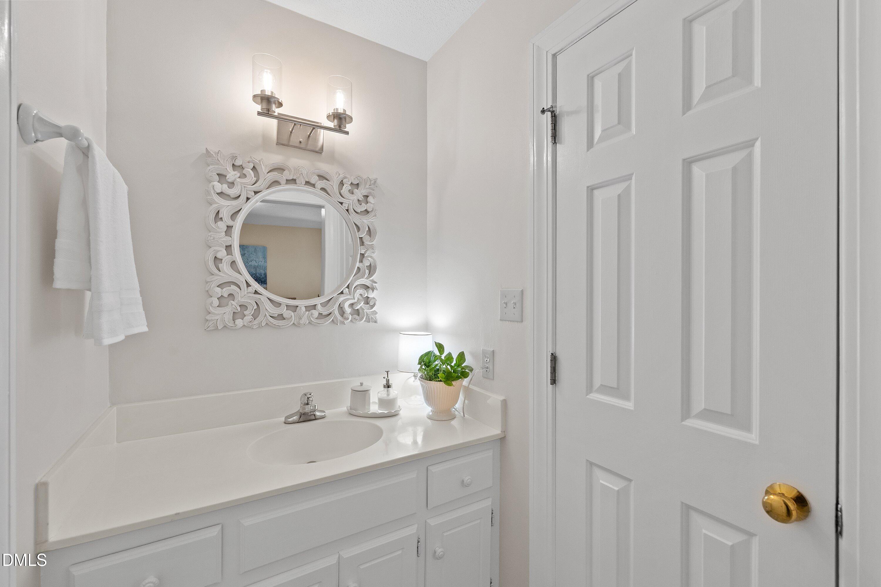129 Hedgerow Court Property Photo 26