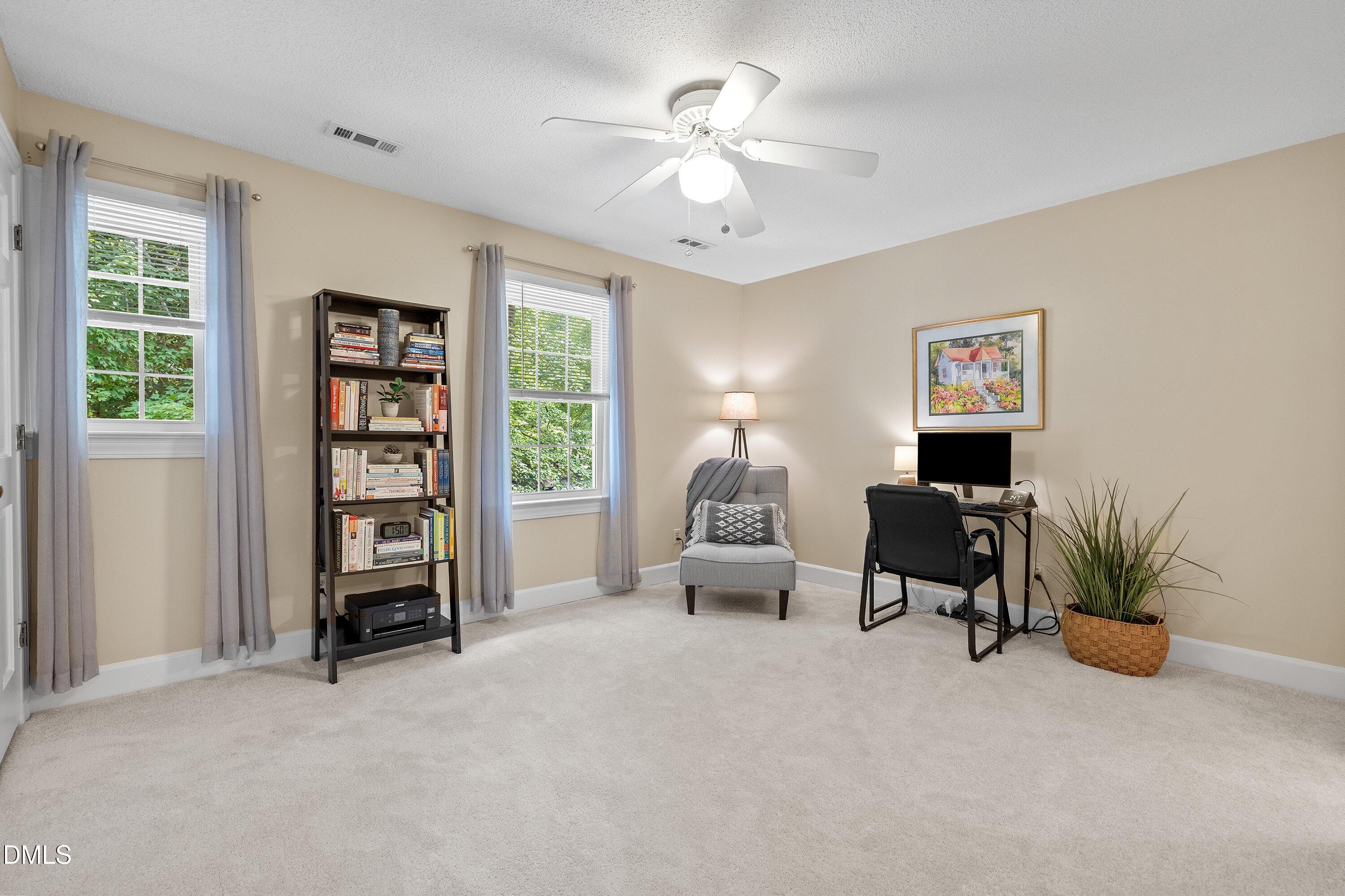 129 Hedgerow Court Property Photo 28