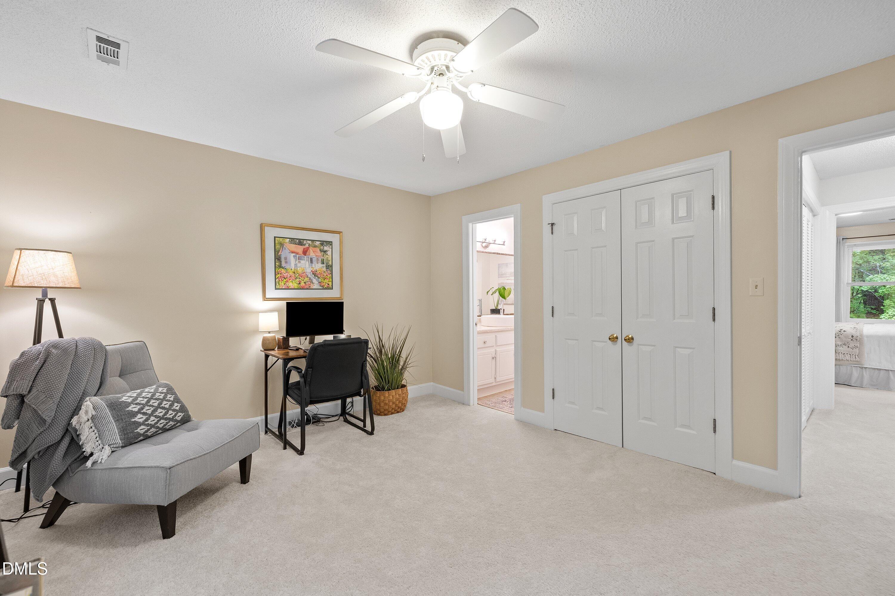 129 Hedgerow Court Property Photo 29