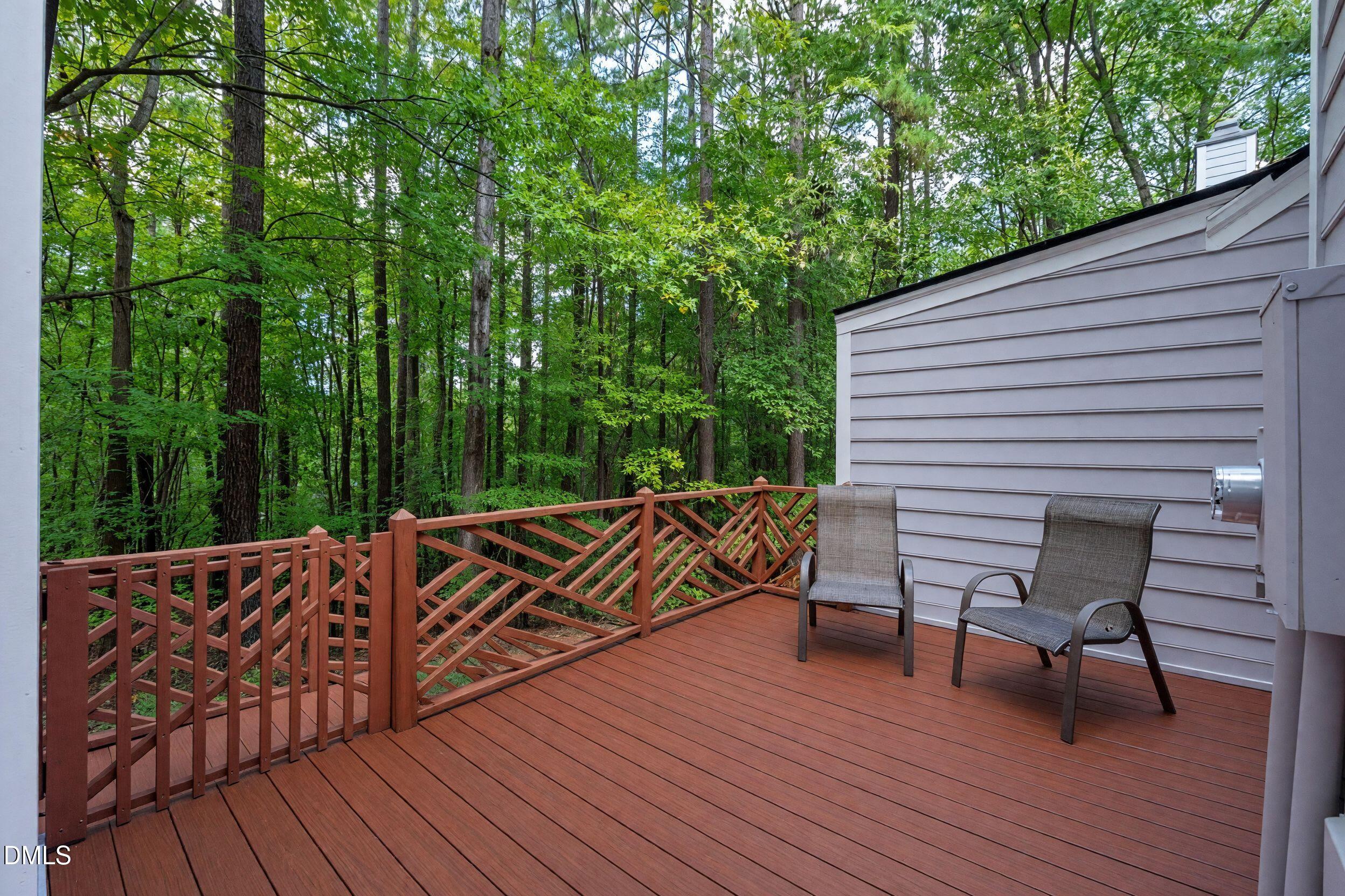 129 Hedgerow Court Property Photo 37
