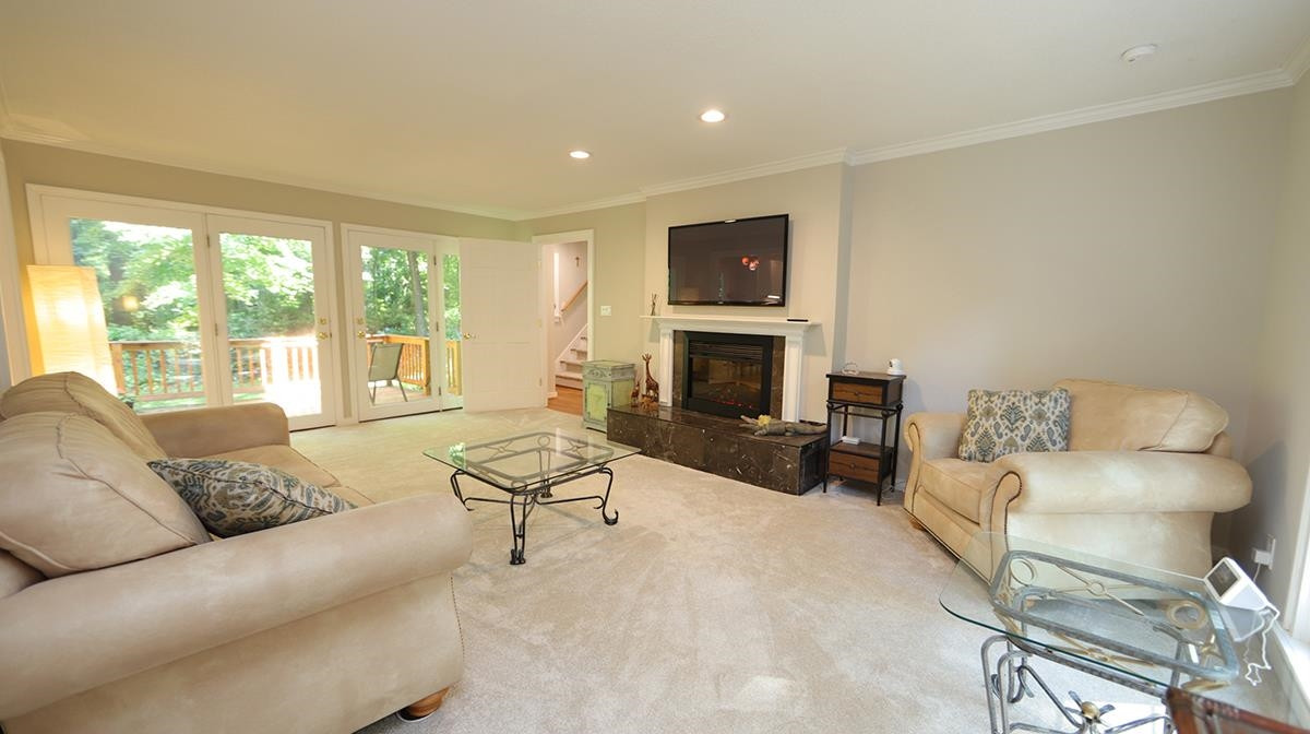 104 Eagle Court Property Photo 8