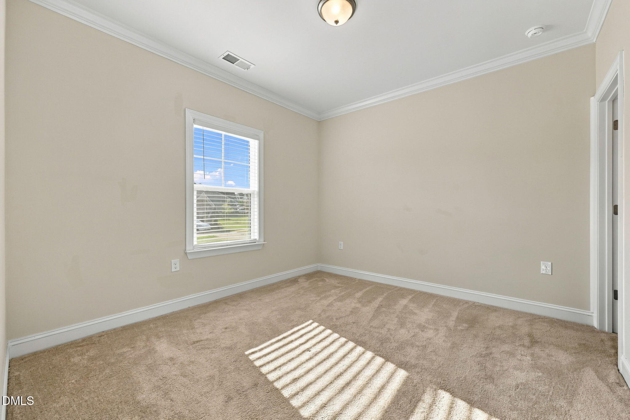 1241 White Flint Circle Property Photo 5