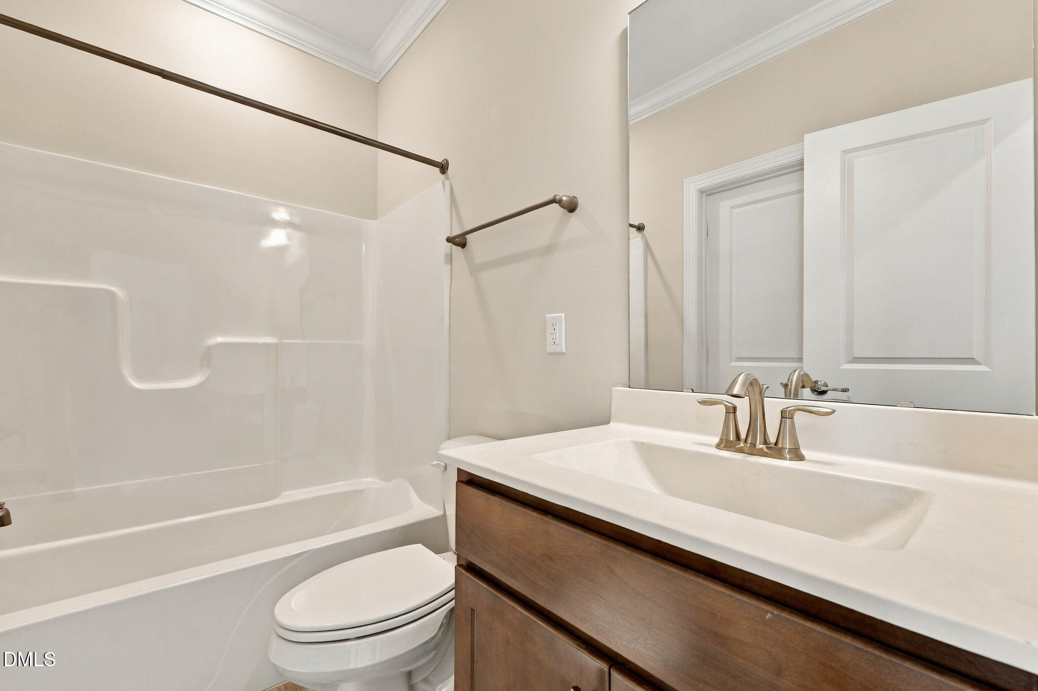 1241 White Flint Circle Property Photo 7