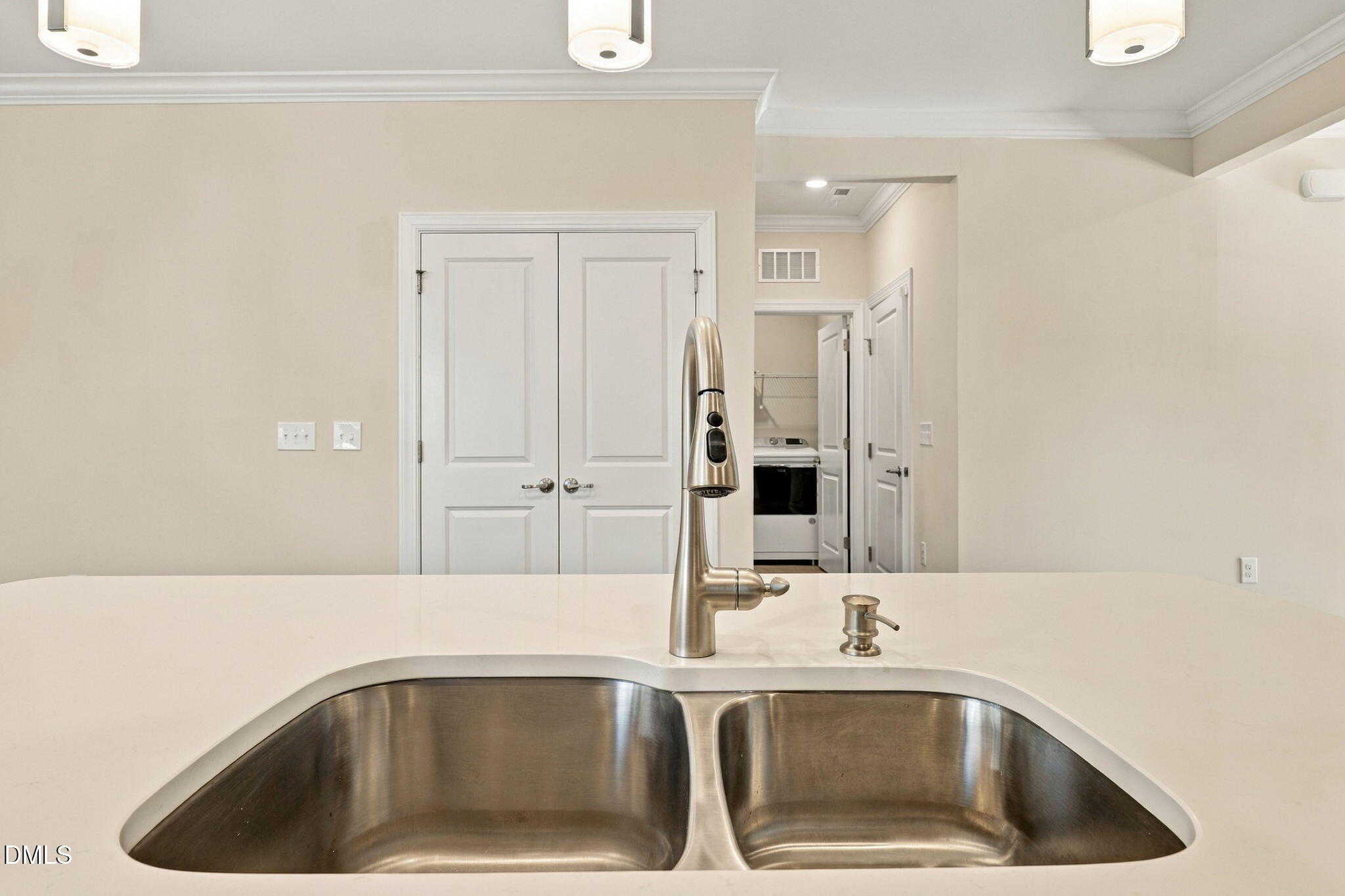 1241 White Flint Circle Property Photo 10