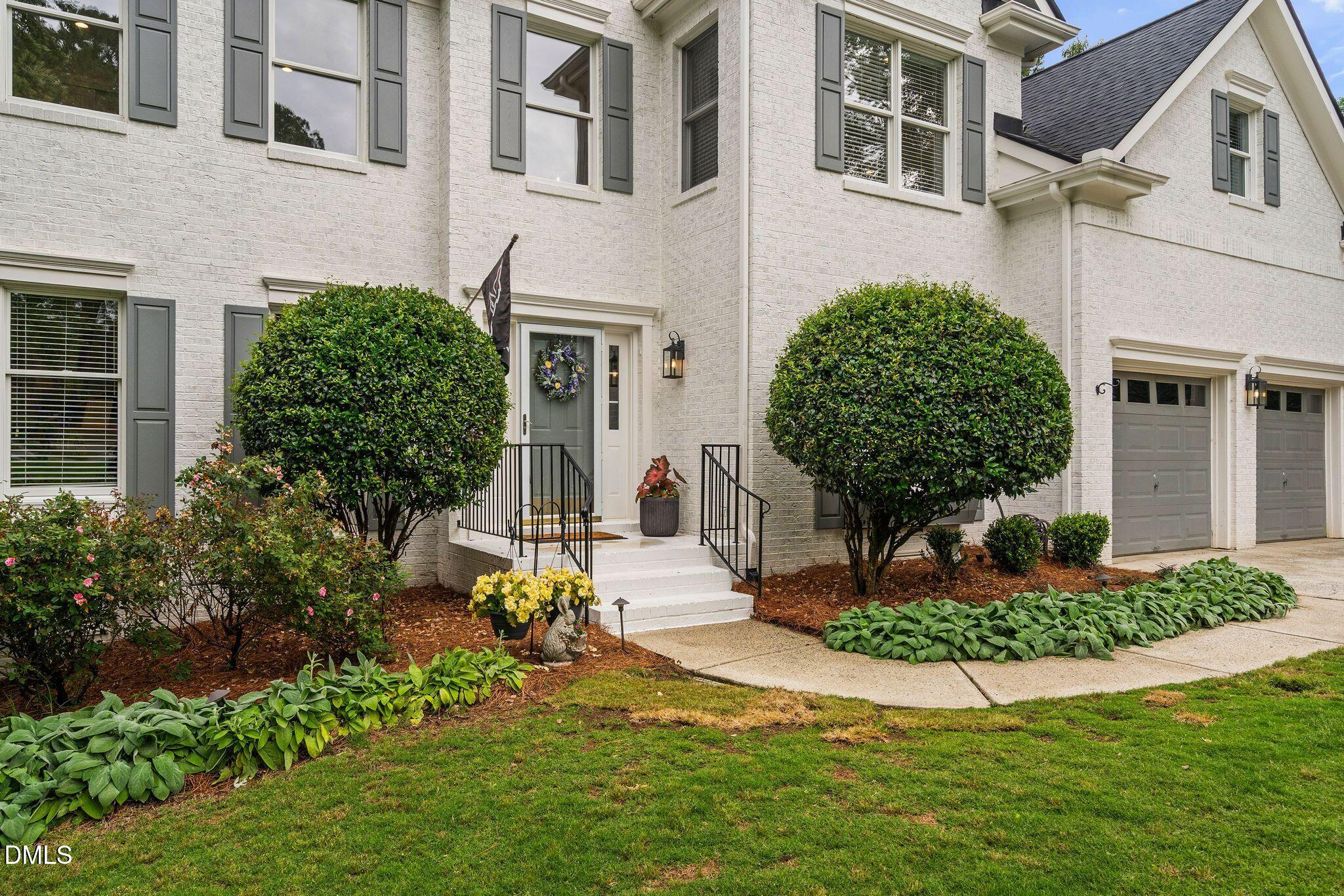106 Aberson Court Property Photo 2