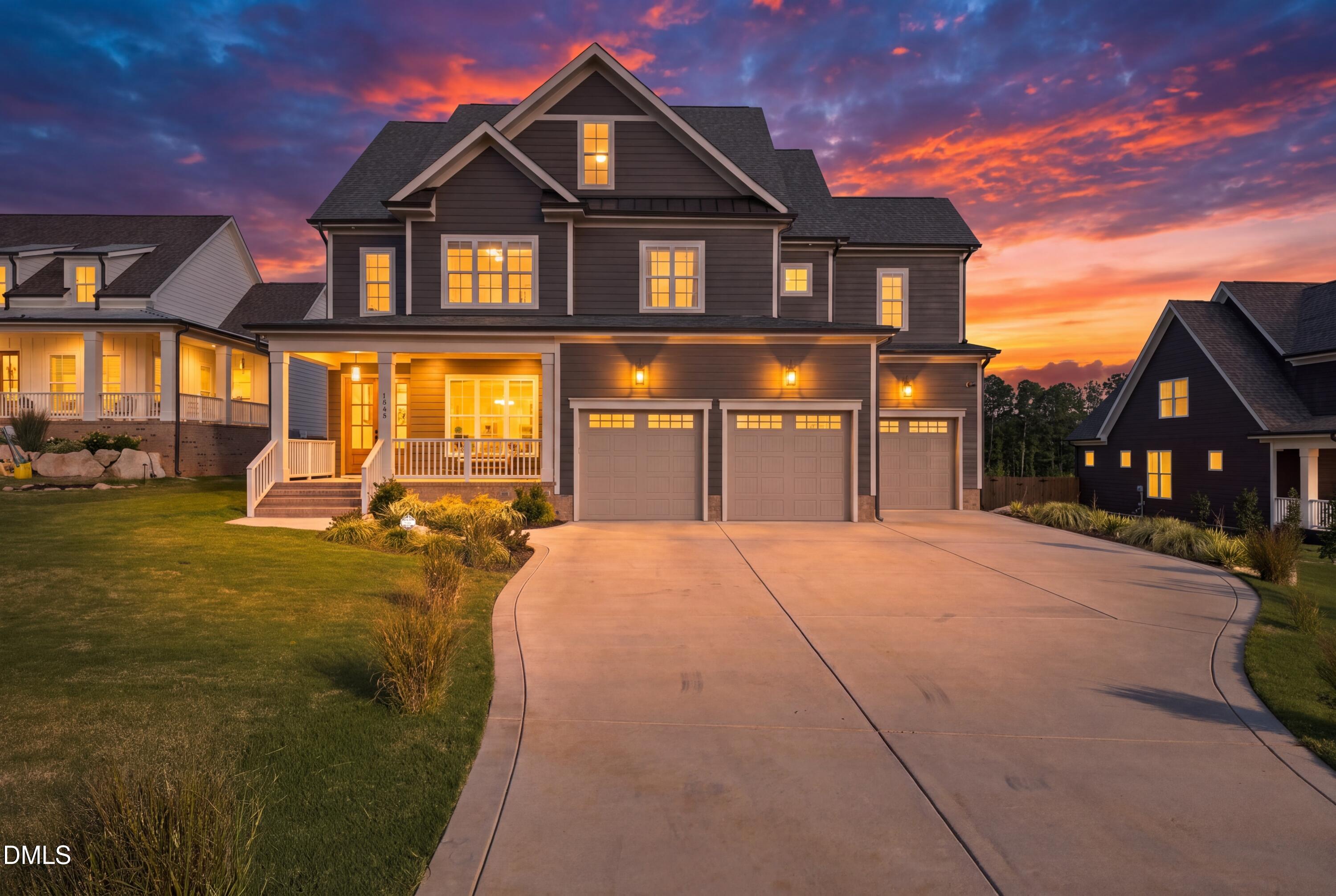1045 Azalea Garden Circle Property Photo 1