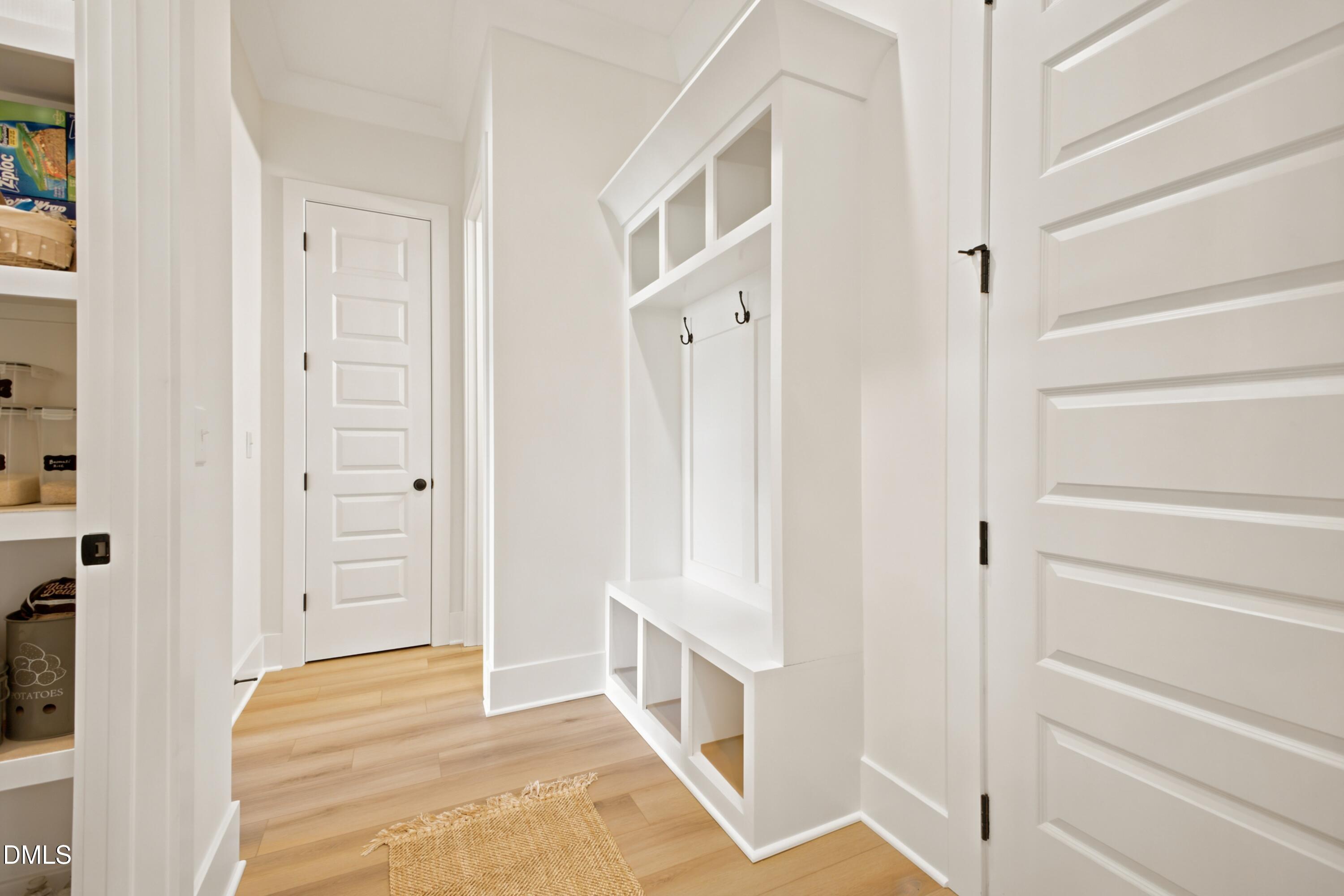 1045 Azalea Garden Circle Property Photo 20
