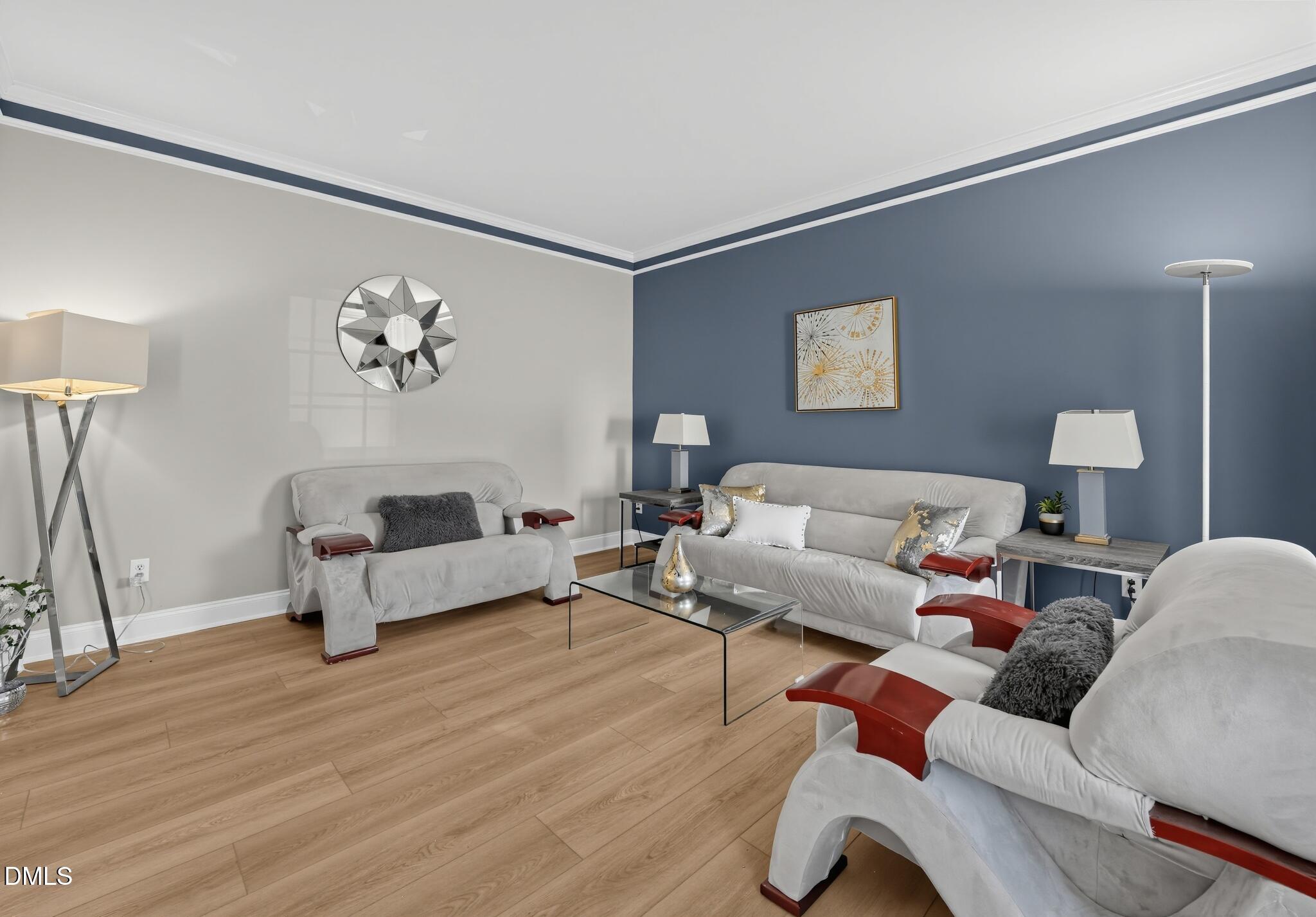 100 Drakeshire Court Property Photo 11
