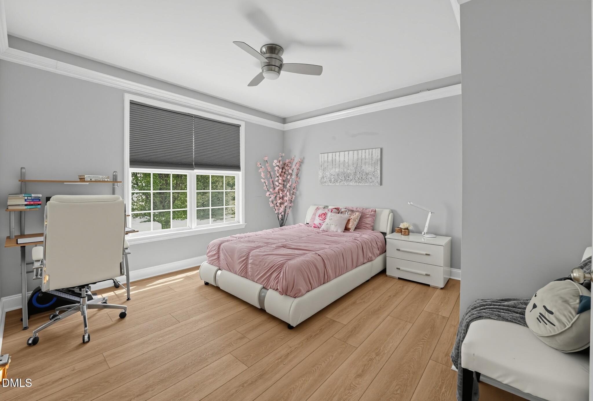 100 Drakeshire Court Property Photo 14