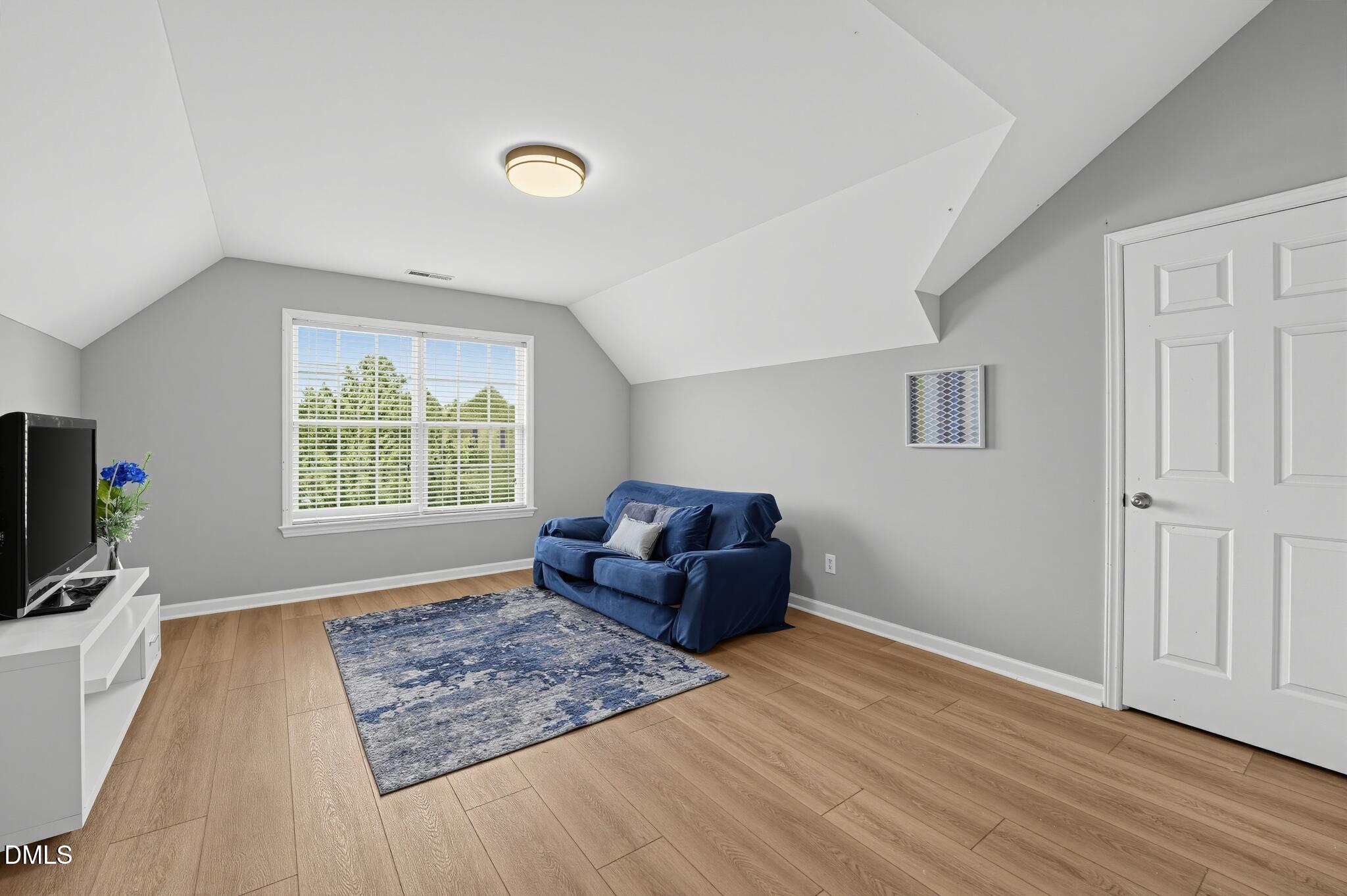 100 Drakeshire Court Property Photo 26