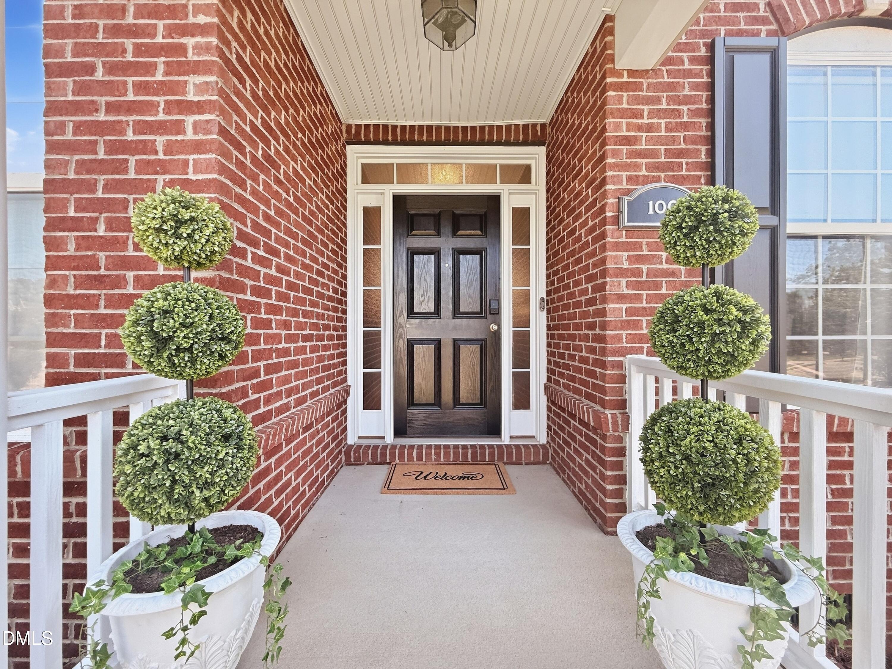 100 Drakeshire Court Property Photo 38