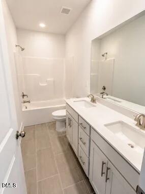 708 Longleaf Grove Lane Property Photo 10