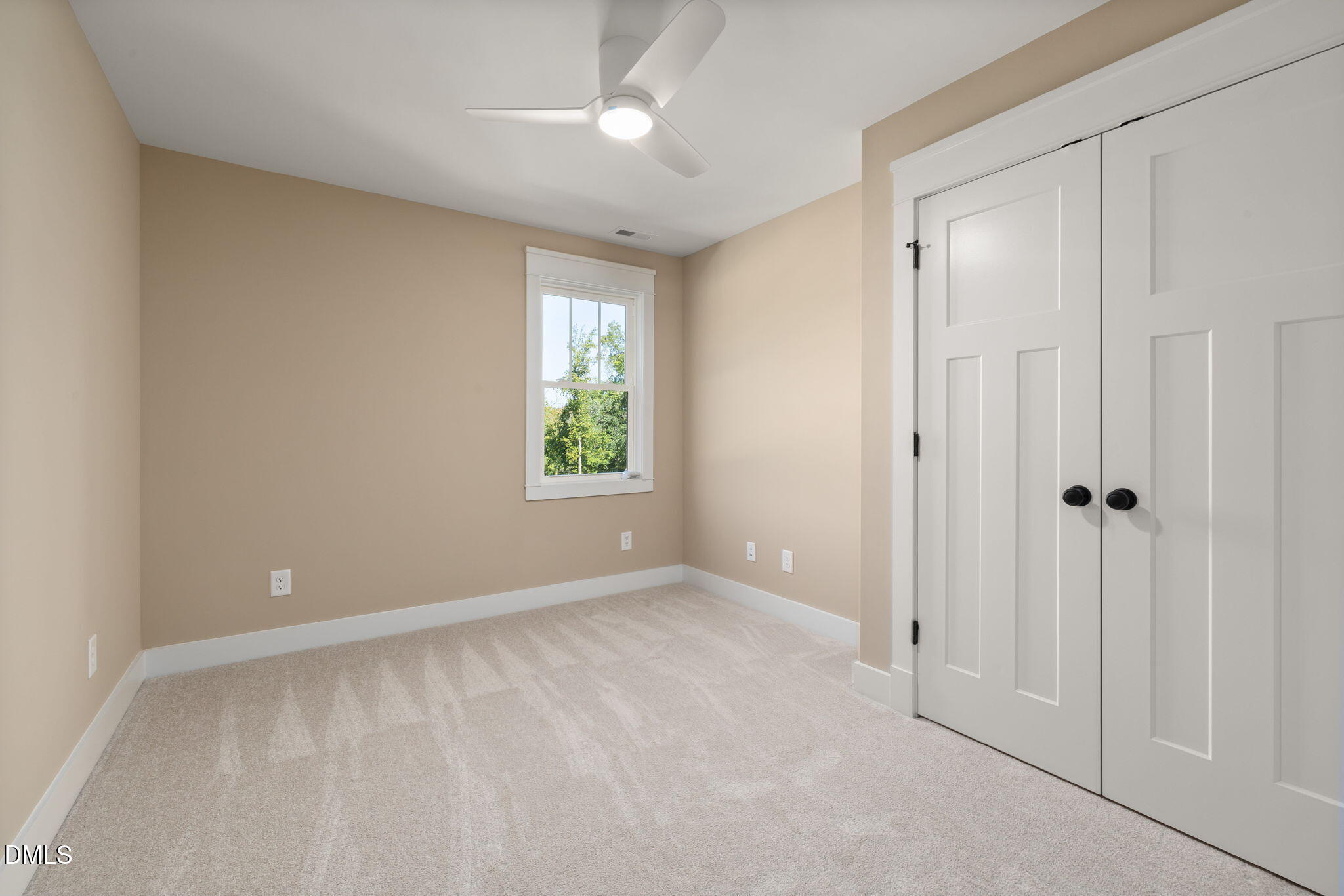 616 Hemlock Avenue Property Photo 15