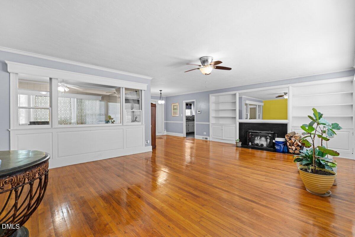 2605 Holloway Street Property Photo 18