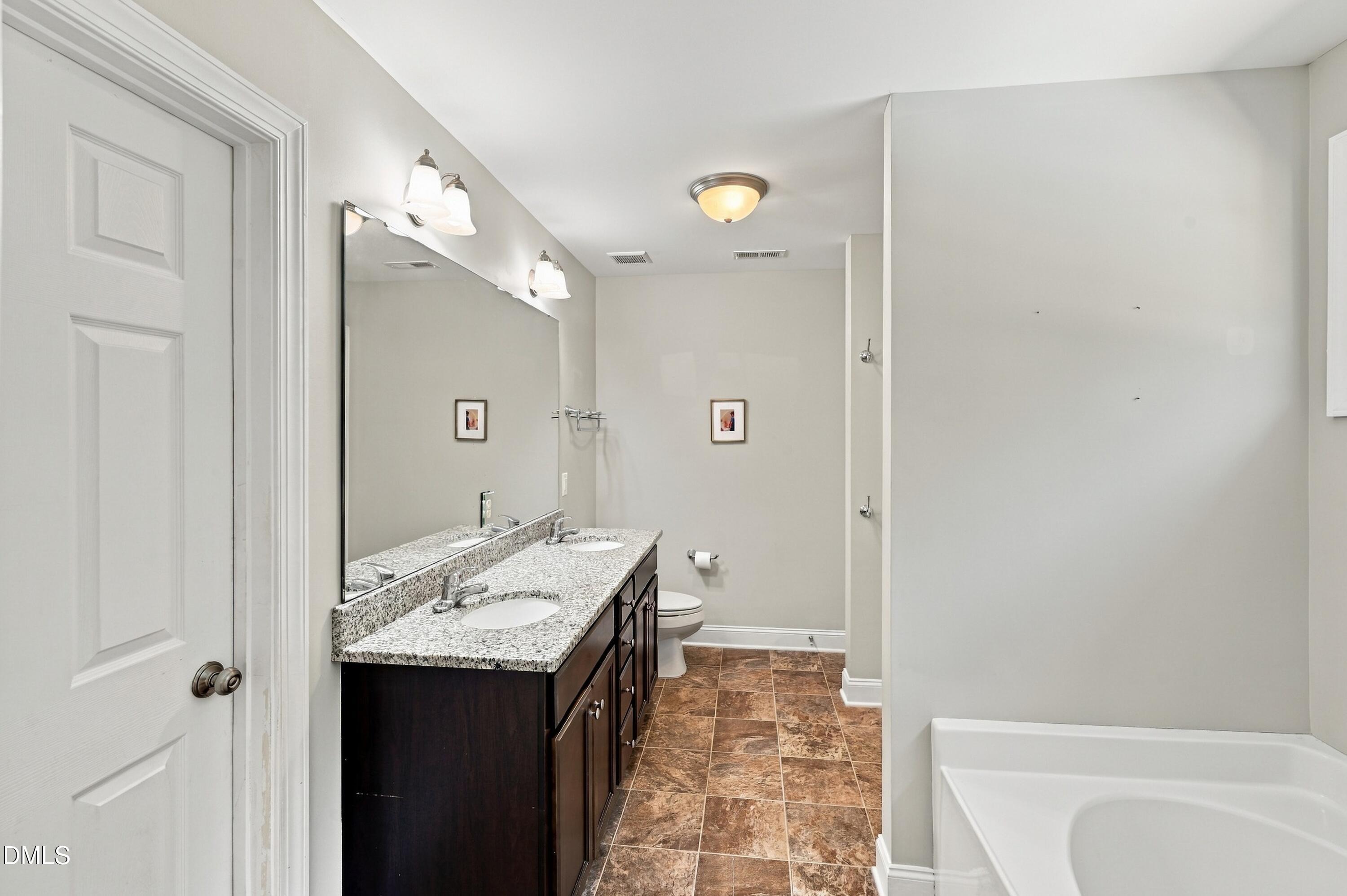 41 Callisto Way Property Photo 22