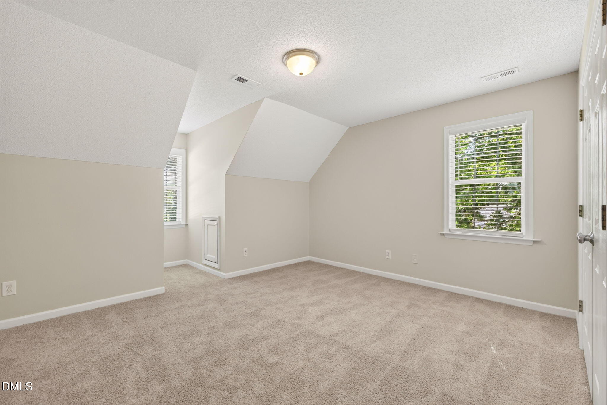 239 Tomahawk Drive Property Photo 29