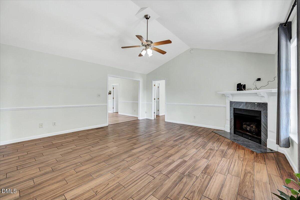 128 Edmondson Drive Property Photo 5