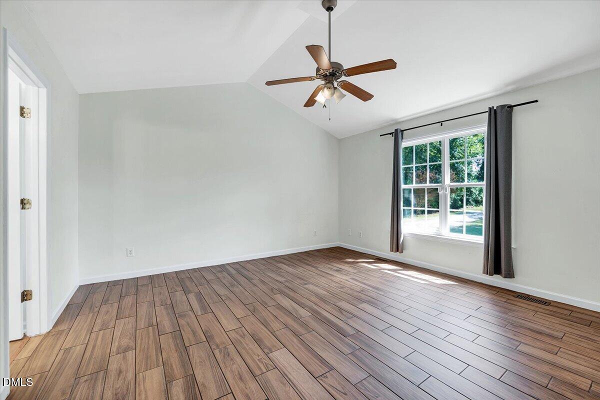 128 Edmondson Drive Property Photo 8