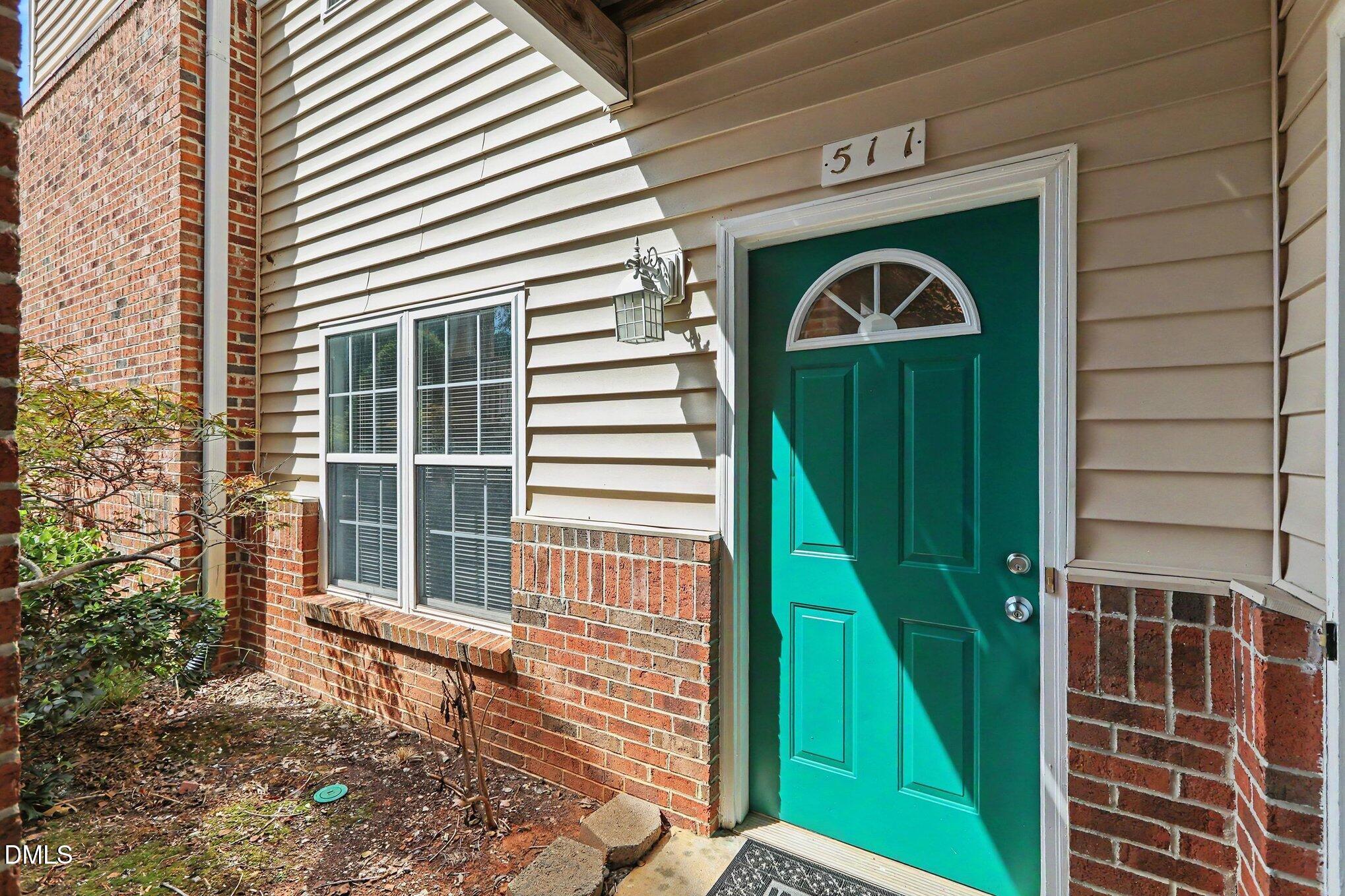 511 Glenolden Court Property Photo 4