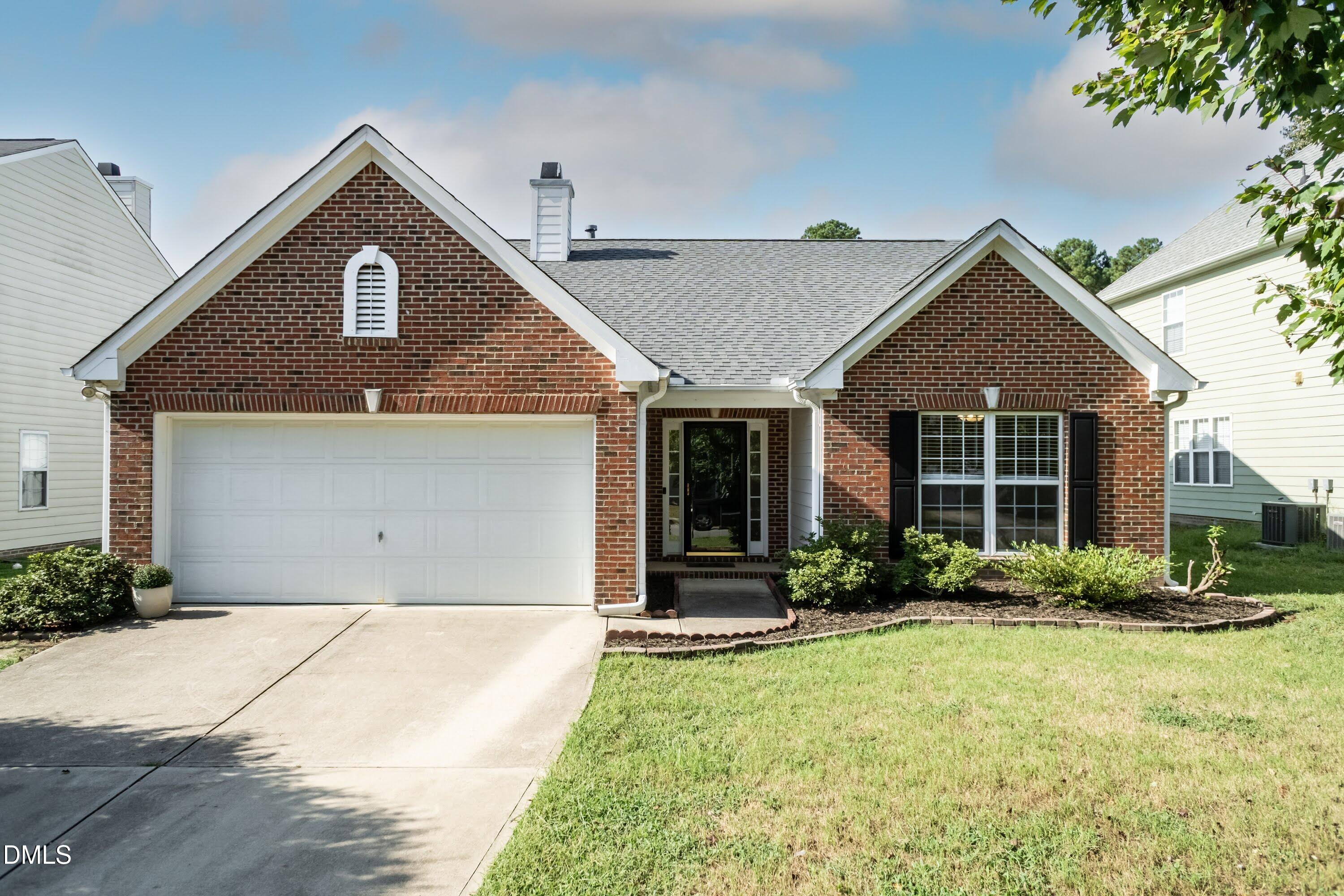 5412 Alafia Court Property Photo 1