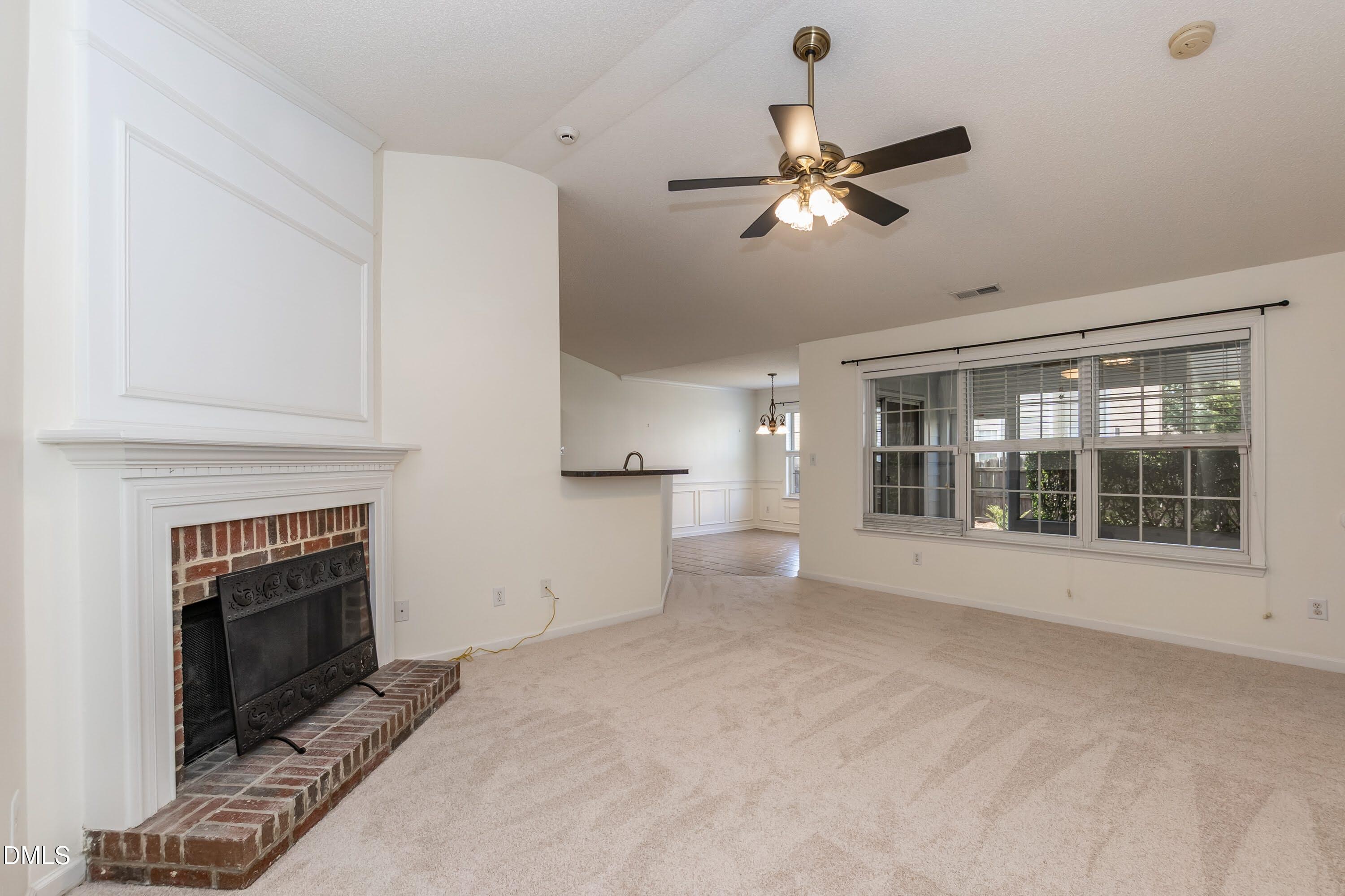 5412 Alafia Court Property Photo 7