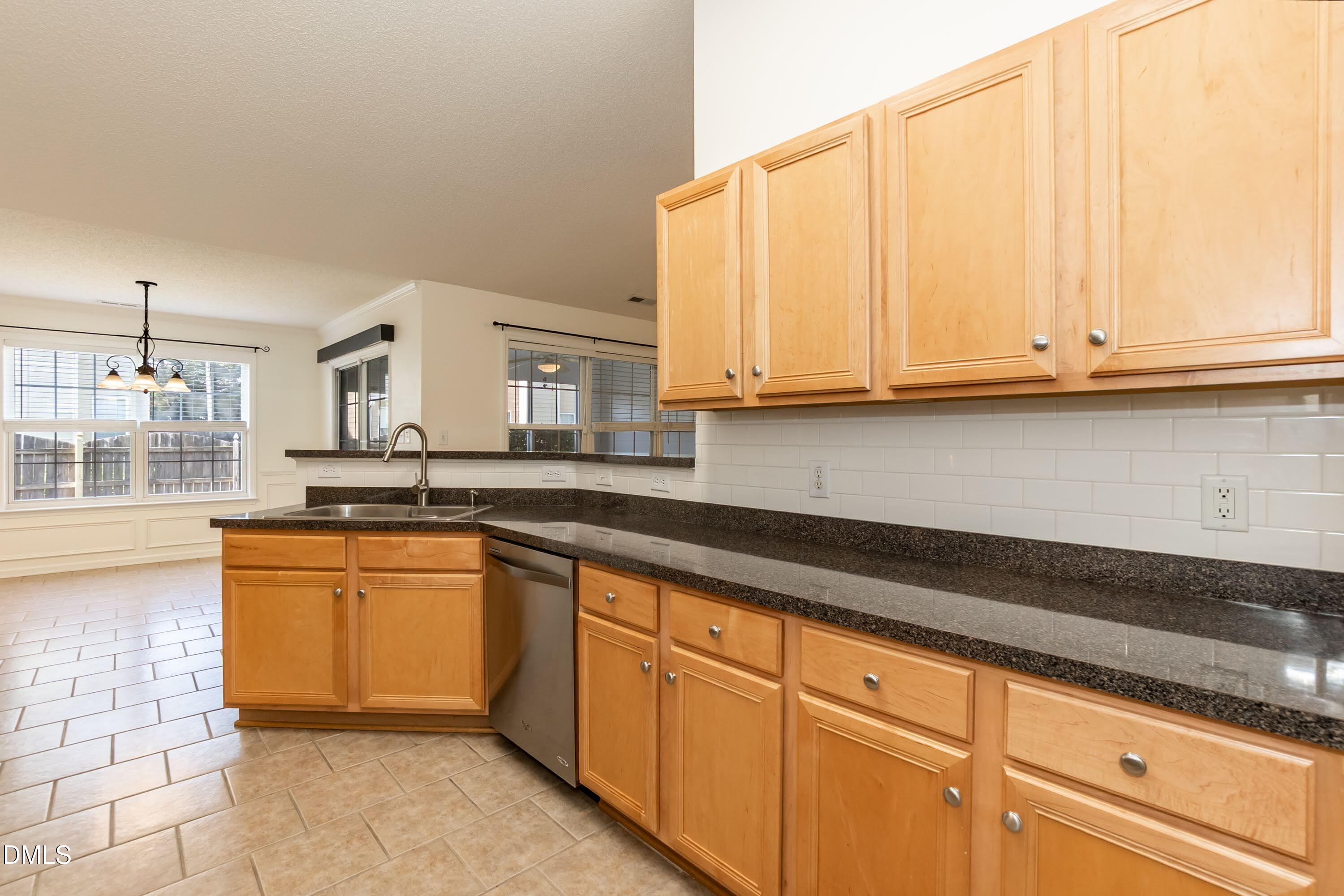 5412 Alafia Court Property Photo 15