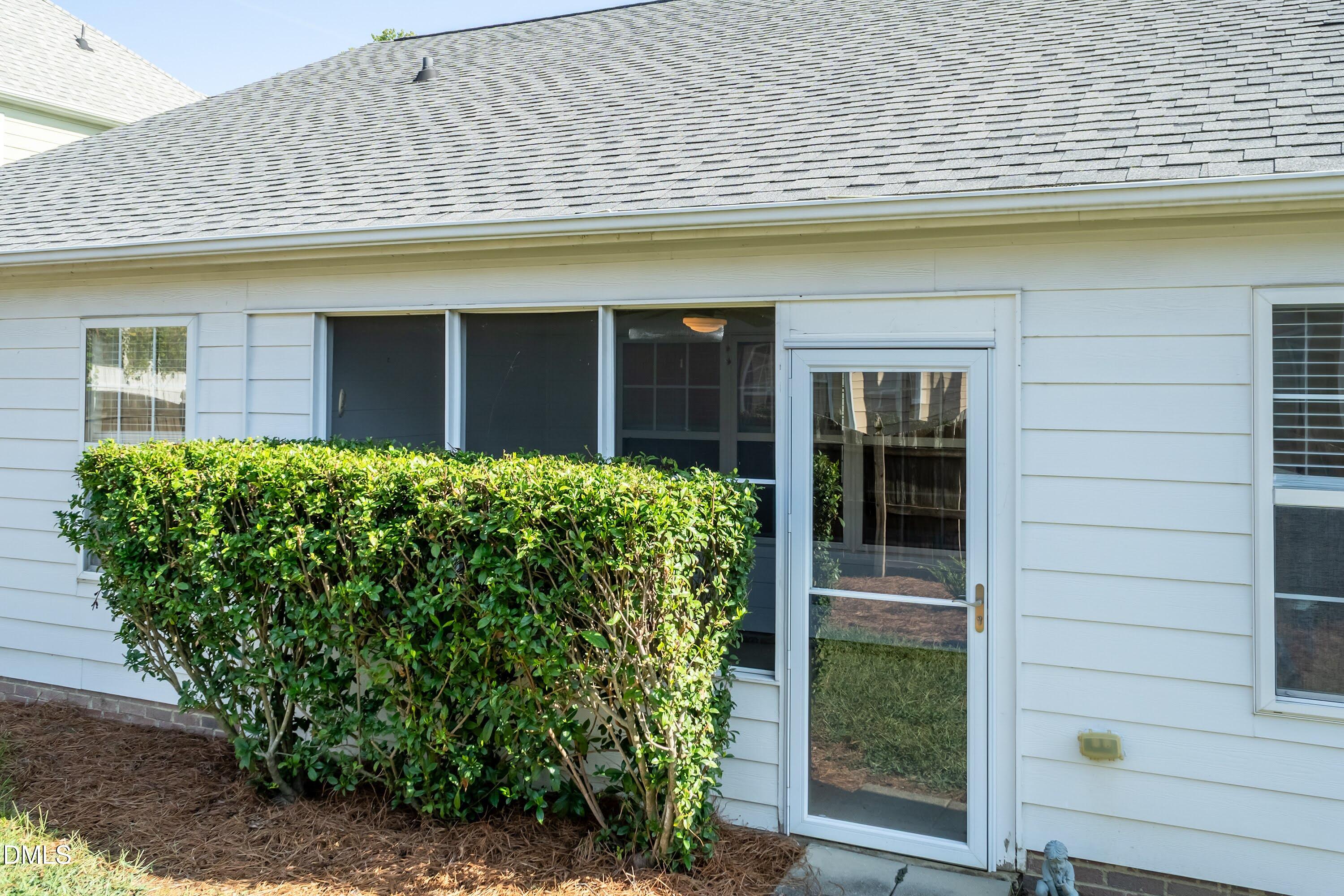 5412 Alafia Court Property Photo 31