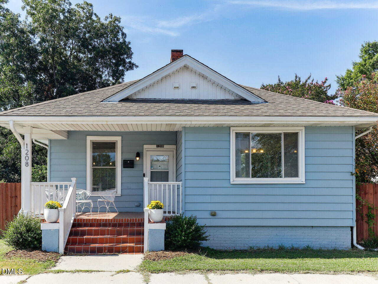 1208 Taylor Street Property Photo 1