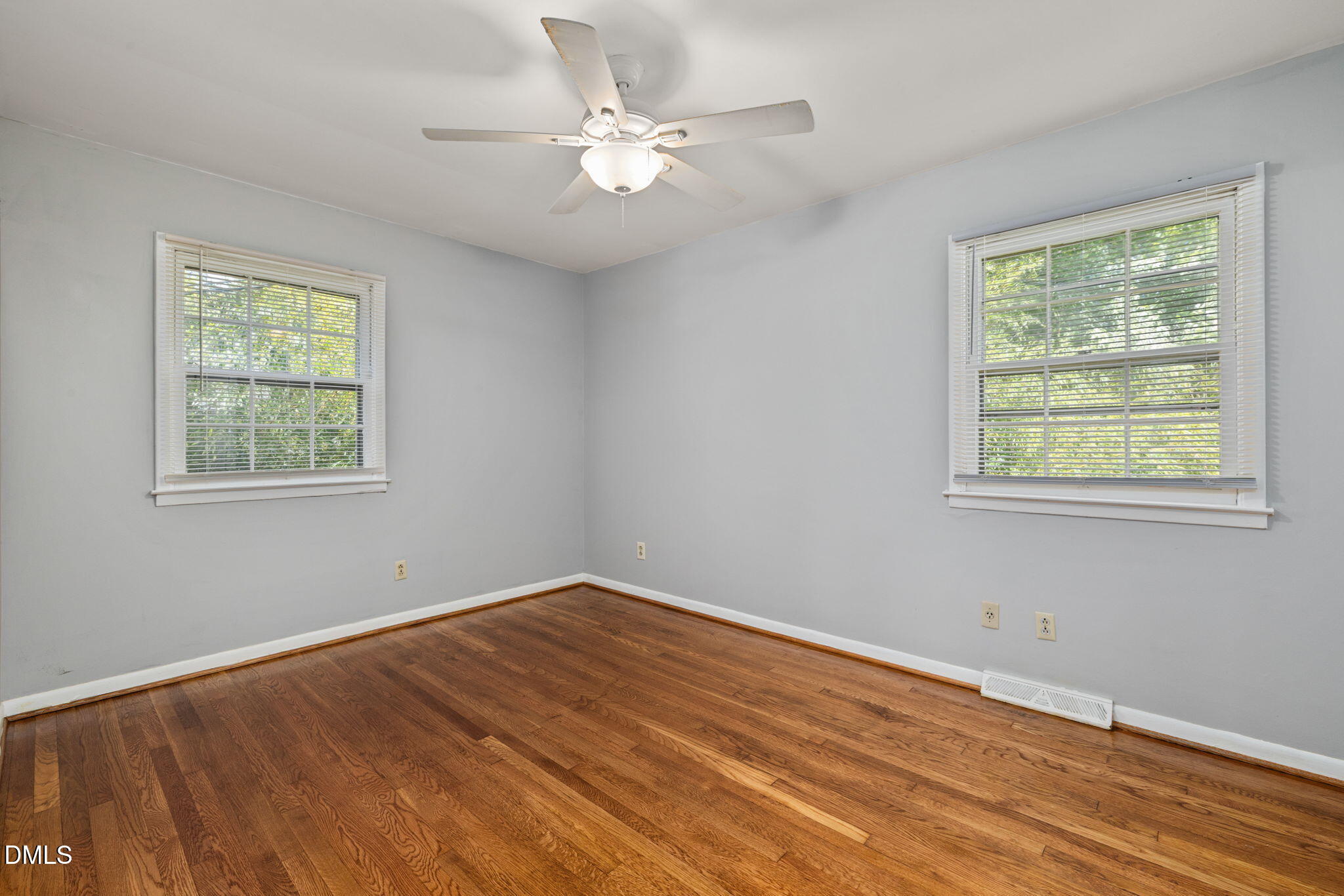 135 Emerald Circle Property Photo 10