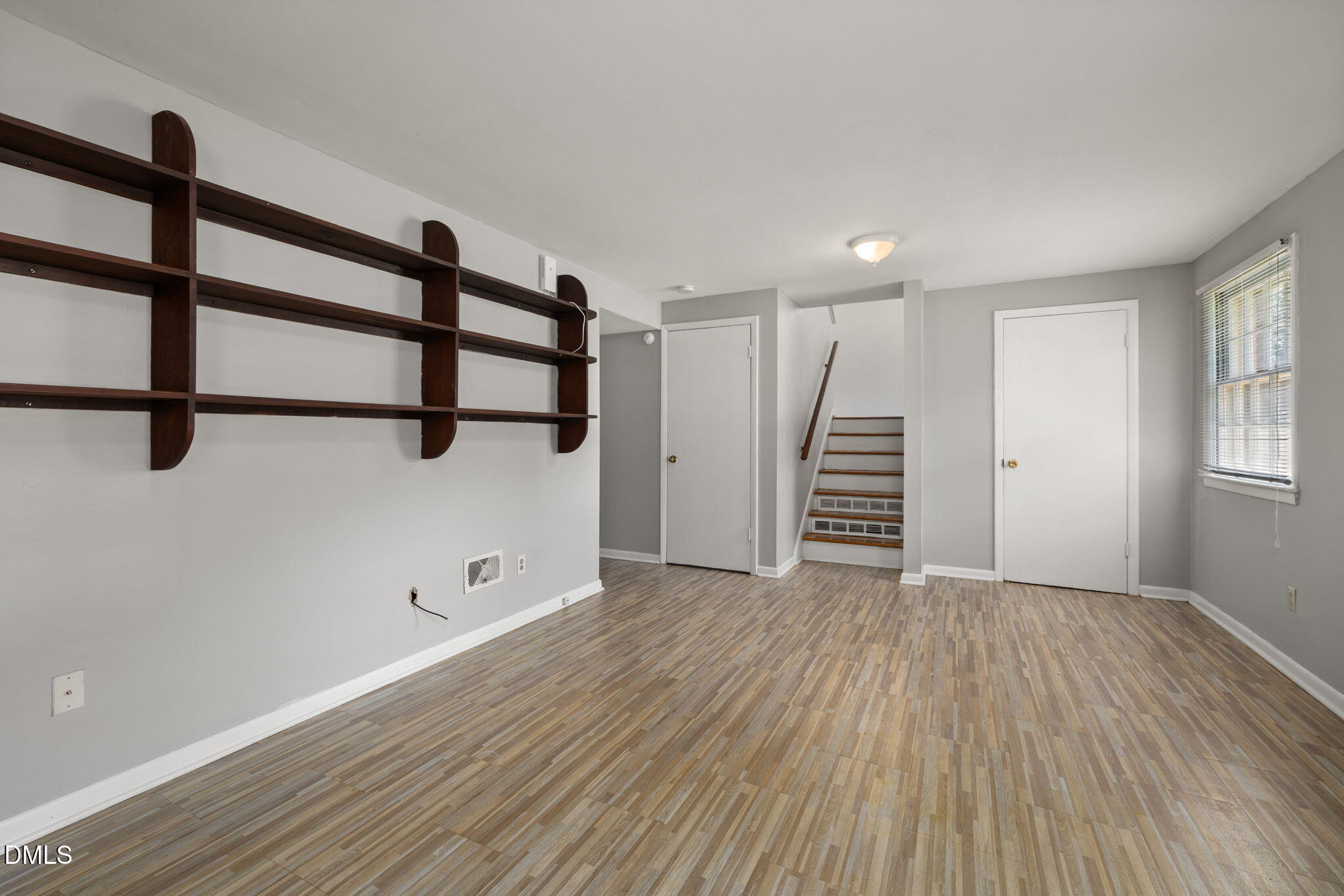 135 Emerald Circle Property Photo 14