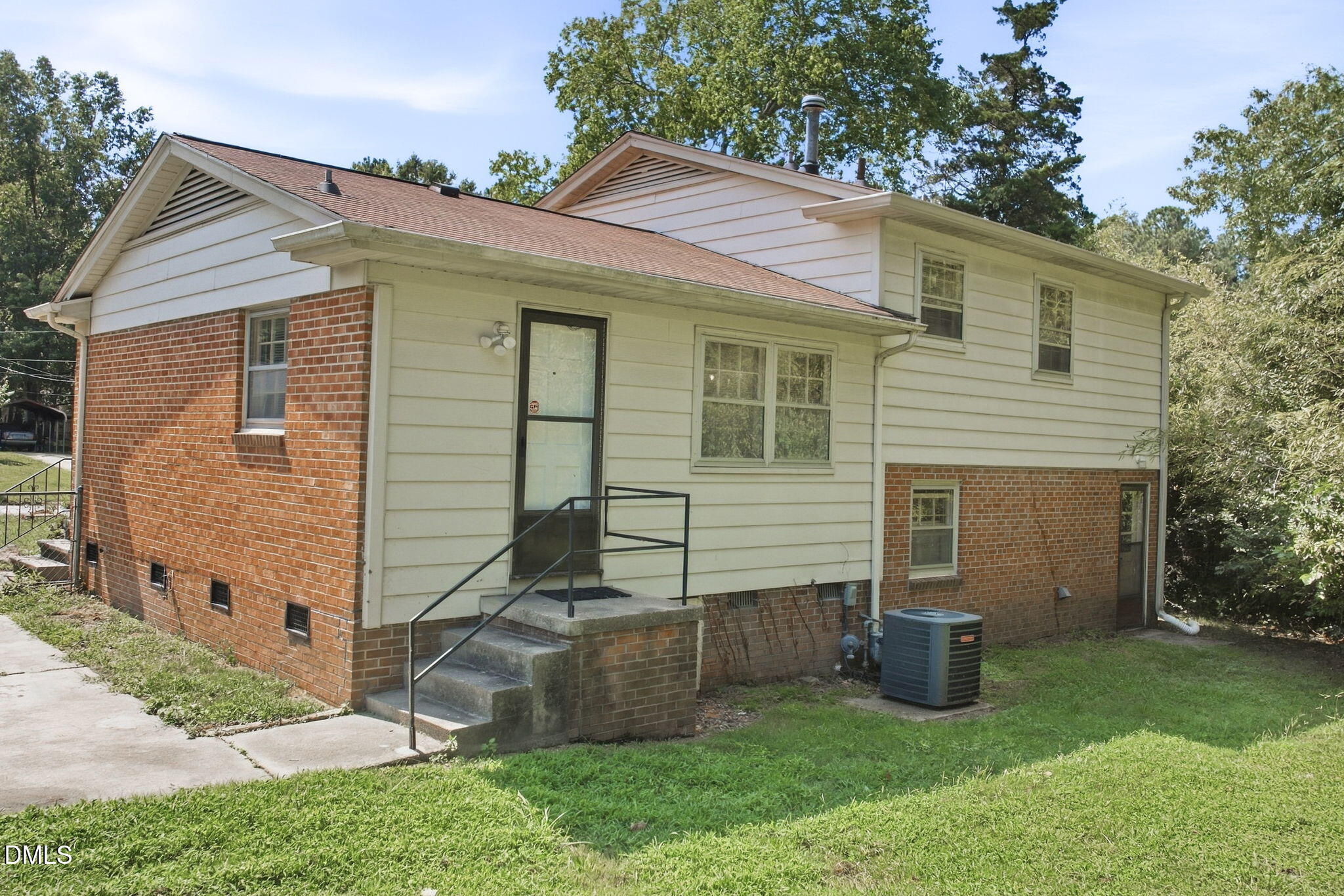 135 Emerald Circle Property Photo 19