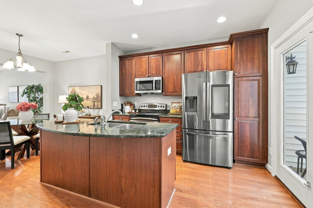 8818 Orchard Grove Way Property Photo 10