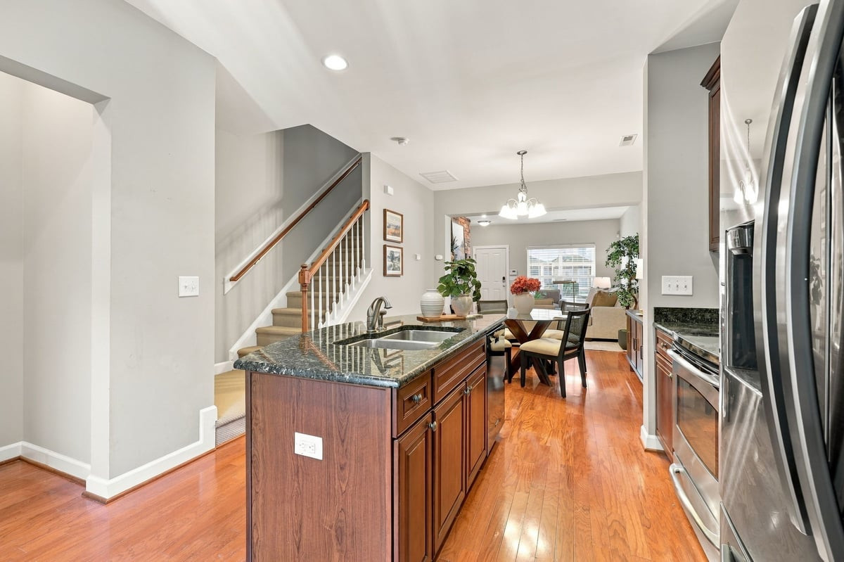 8818 Orchard Grove Way Property Photo 11