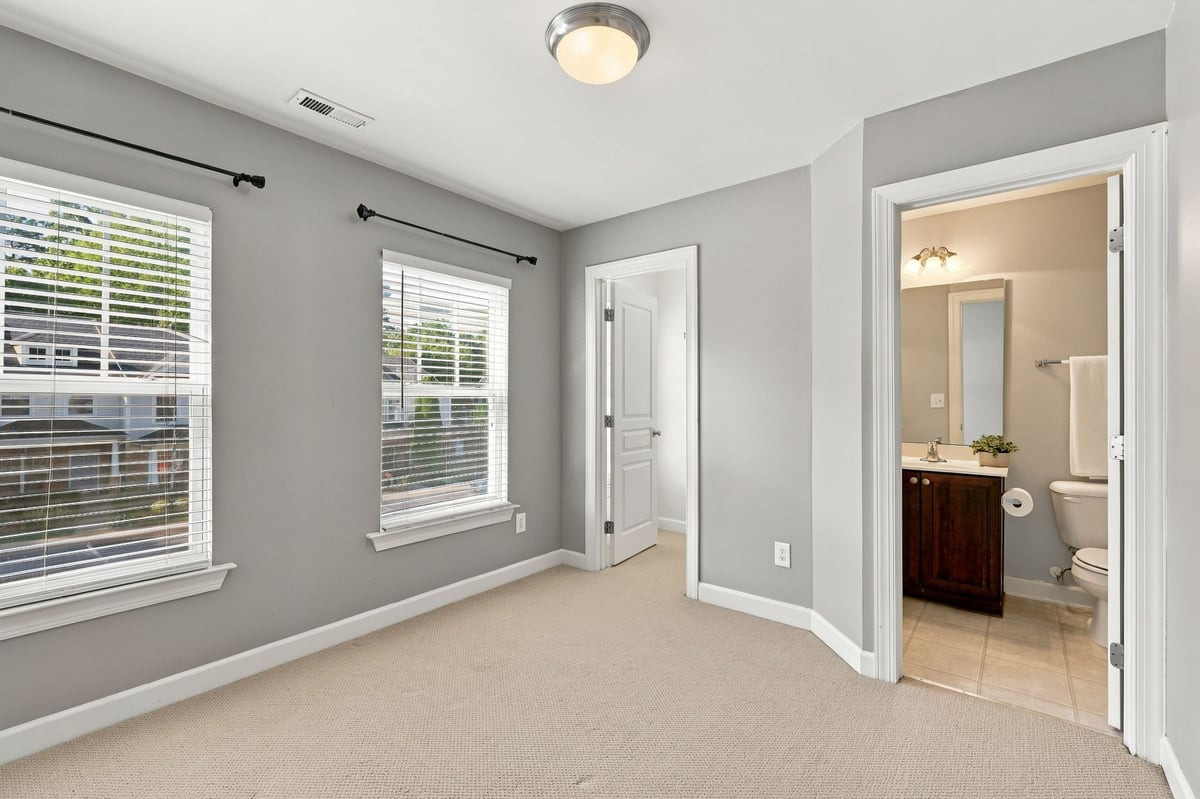 8818 Orchard Grove Way Property Photo 17