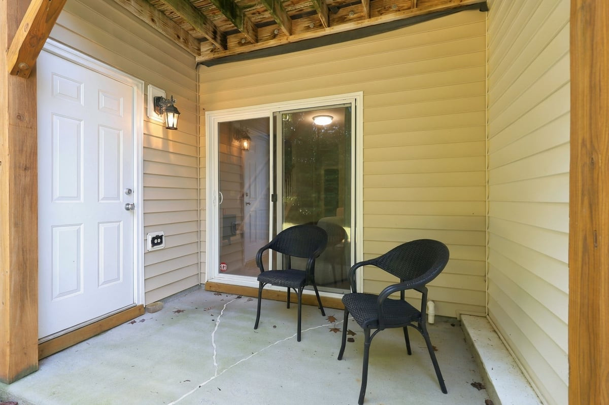8818 Orchard Grove Way Property Photo 27