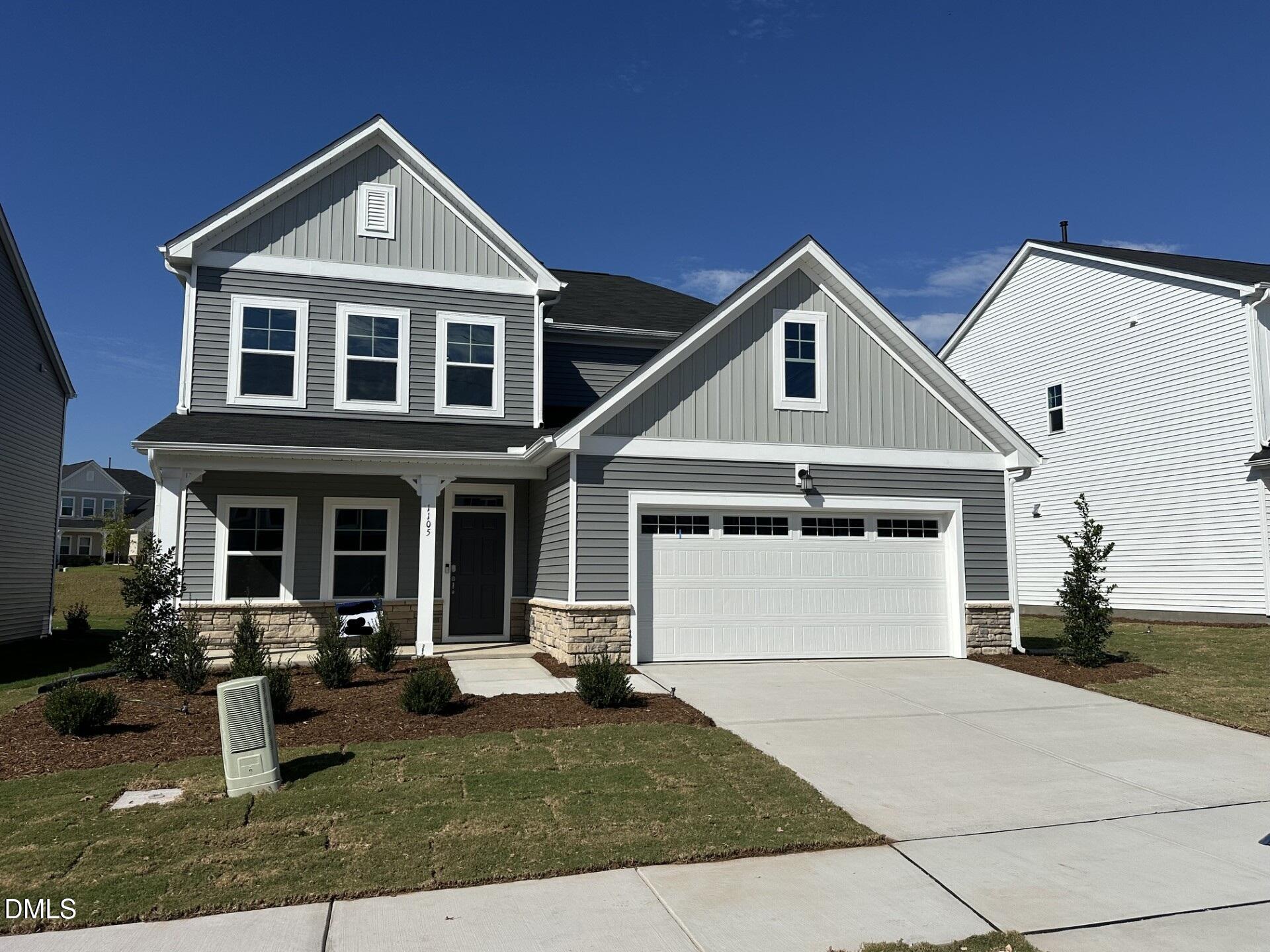 1105 Constellation Circle Property Photo 2