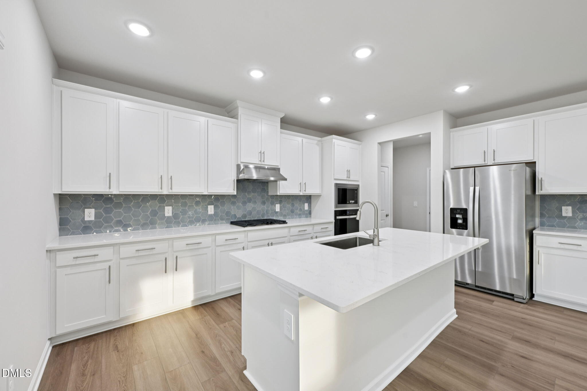 400 Karlov Road Property Photo 2