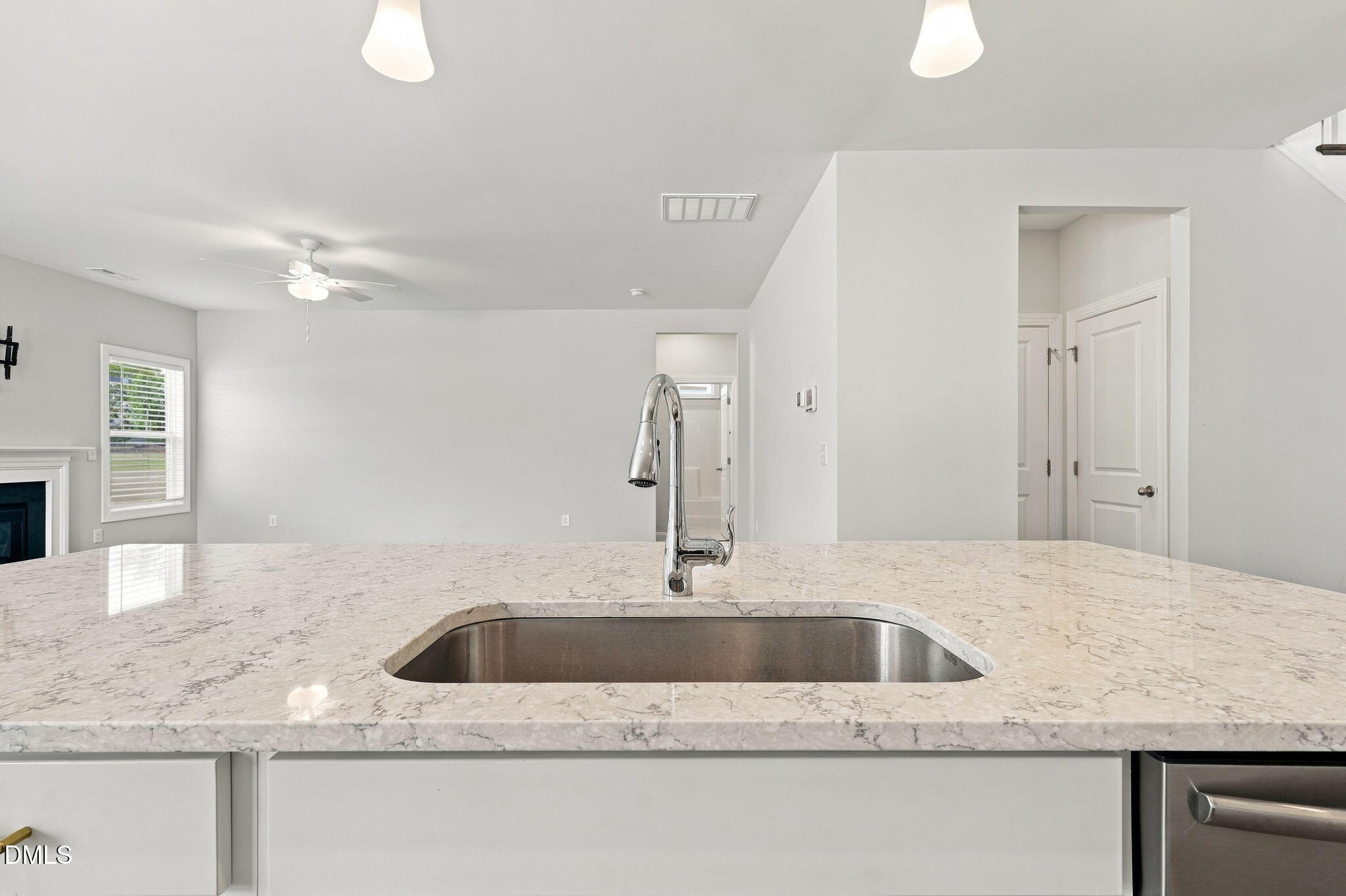 401 Edison Rail Lane Property Photo 10