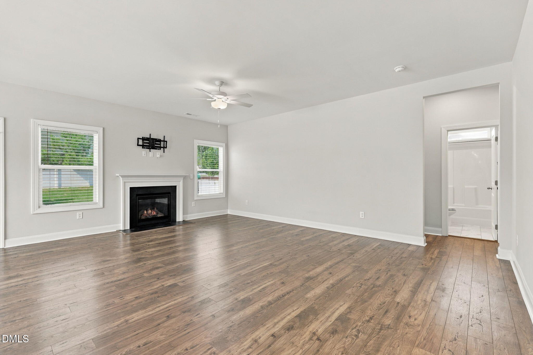401 Edison Rail Lane Property Photo 14