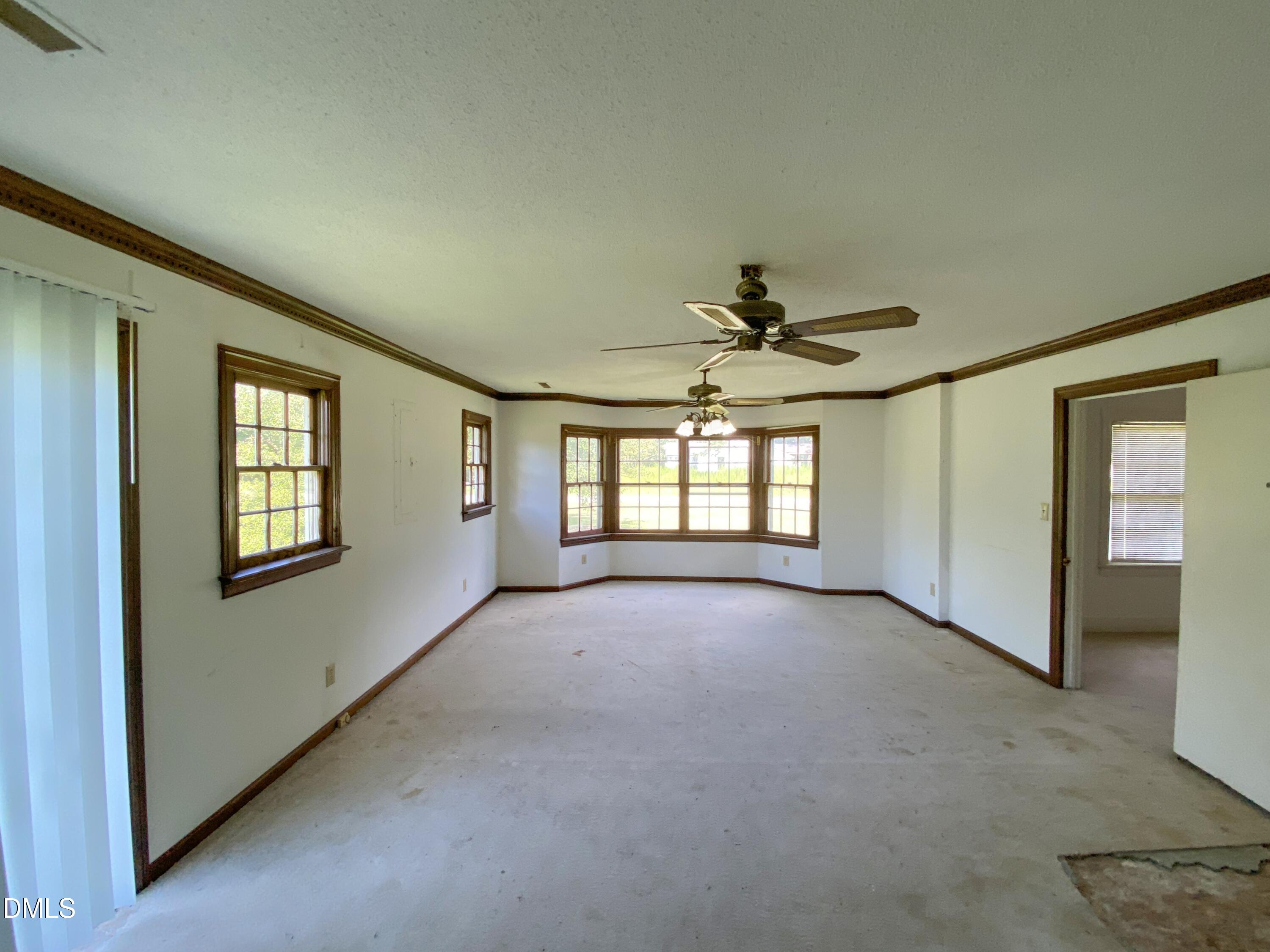 513 Pear Street Property Photo 7