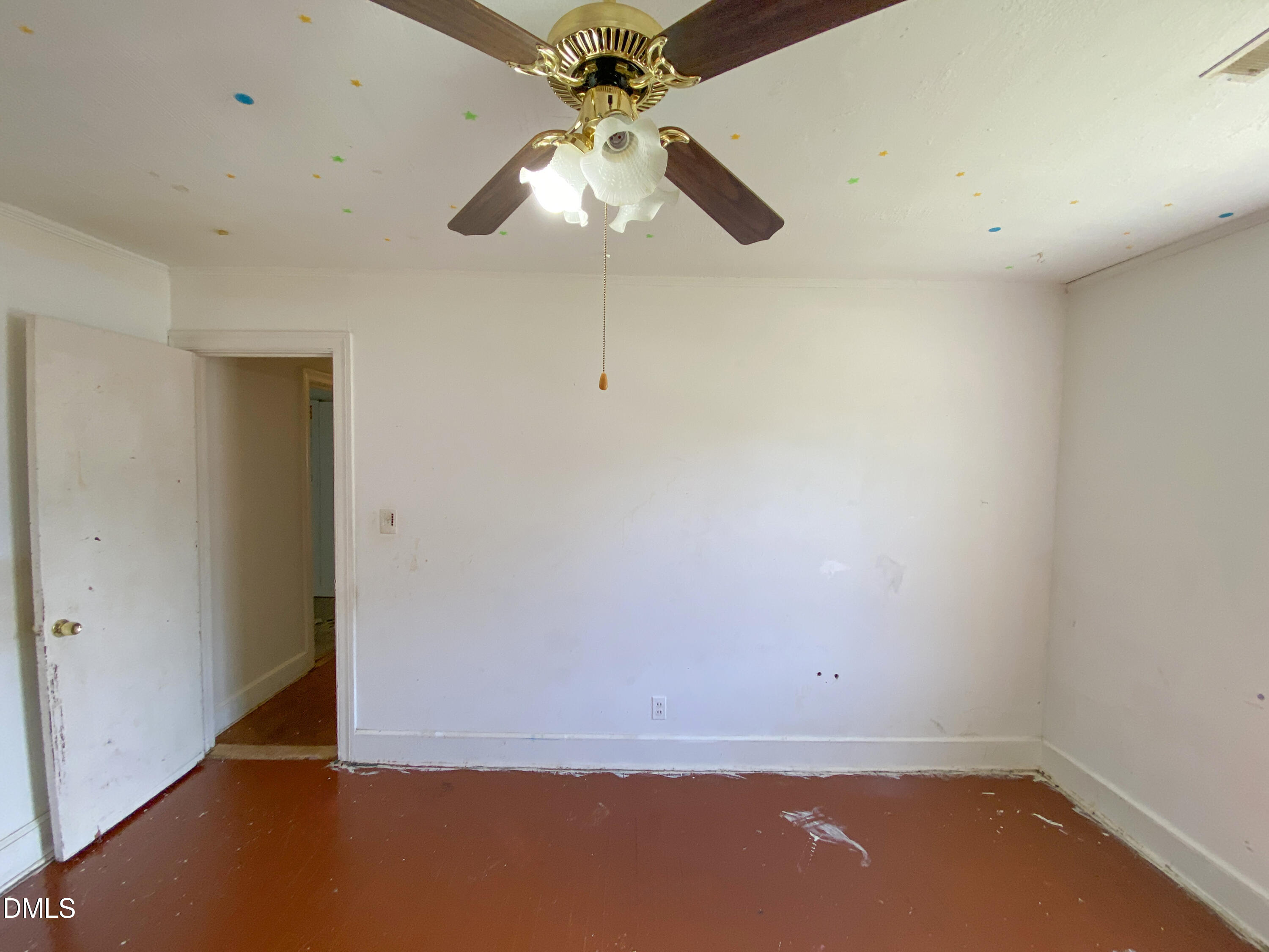 513 Pear Street Property Photo 16